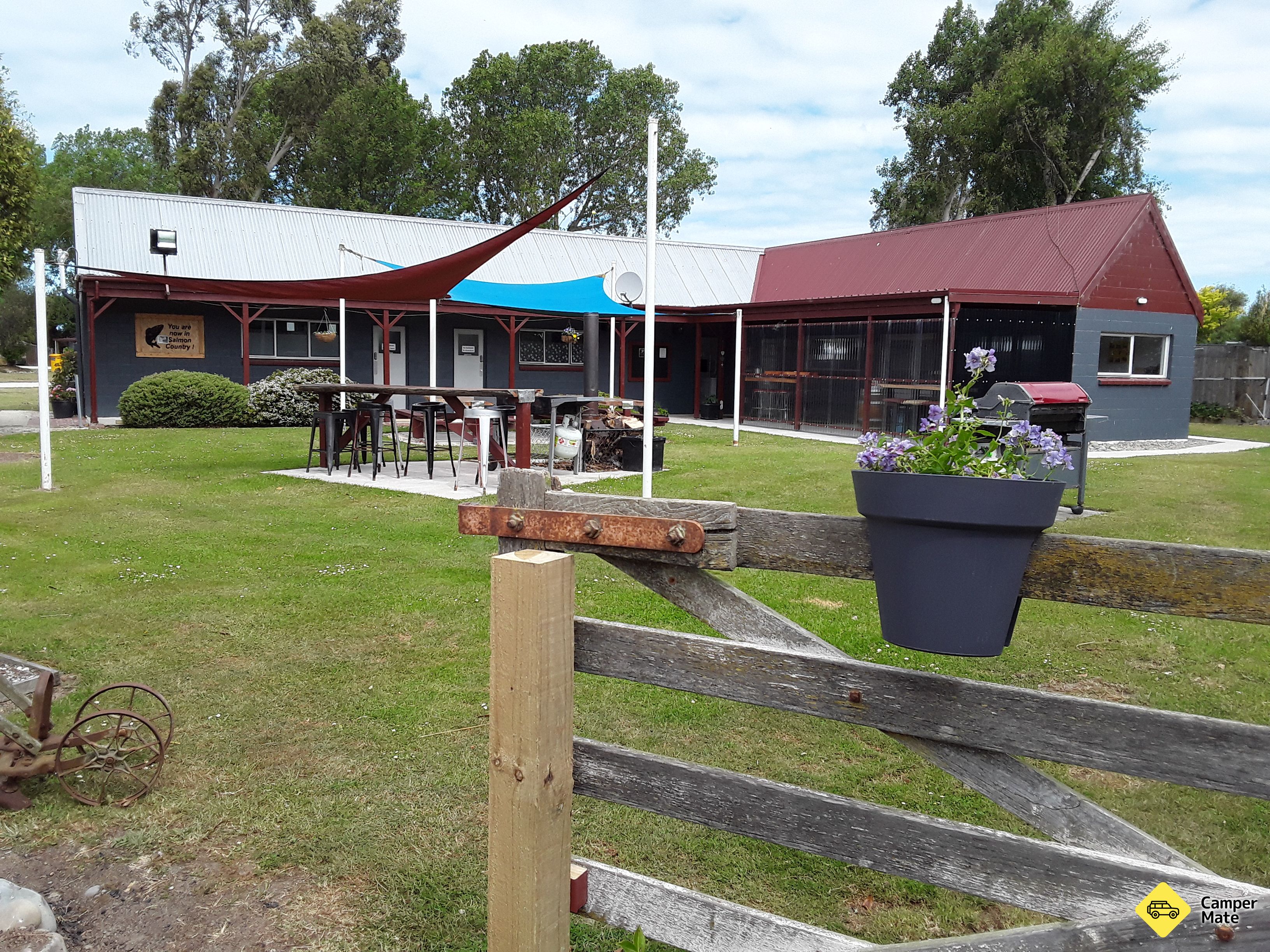 Restauranter i nærheten av Glenavys Waitaki River Motorcamp