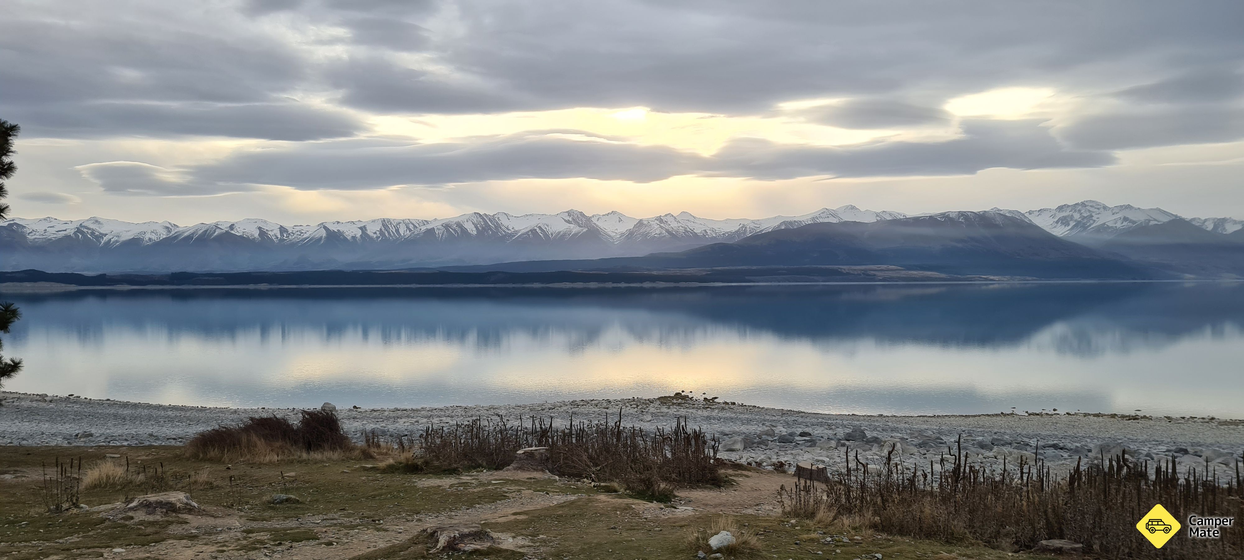 Lake Pukaki Viewpoint - Image 2