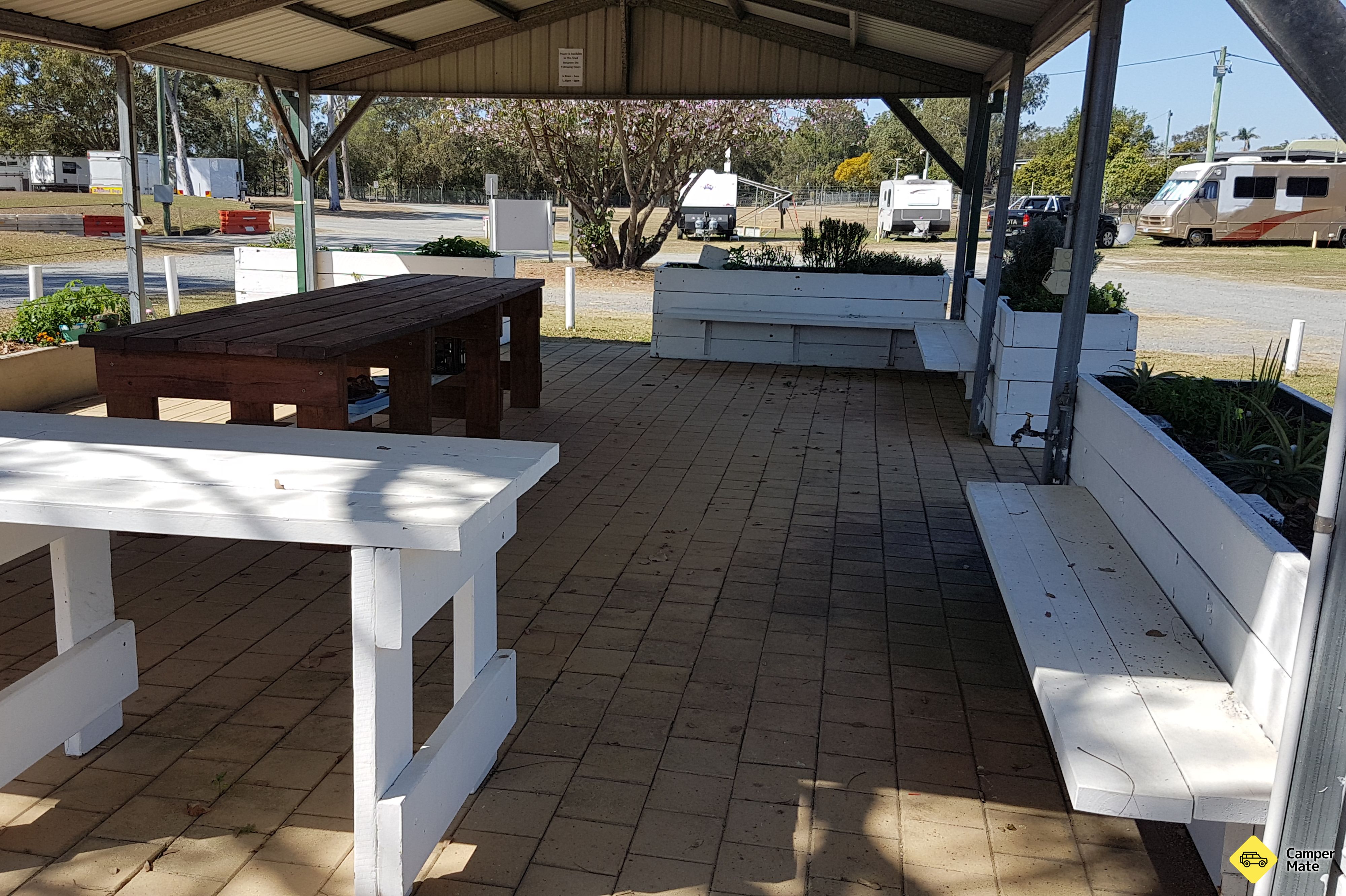 현지 이름 Caboolture Showgrounds Camping