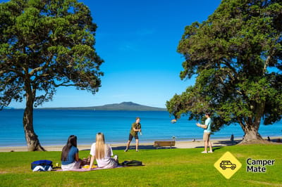 Takapuna Beach