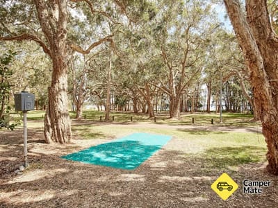 Budgewoi Holiday Park
