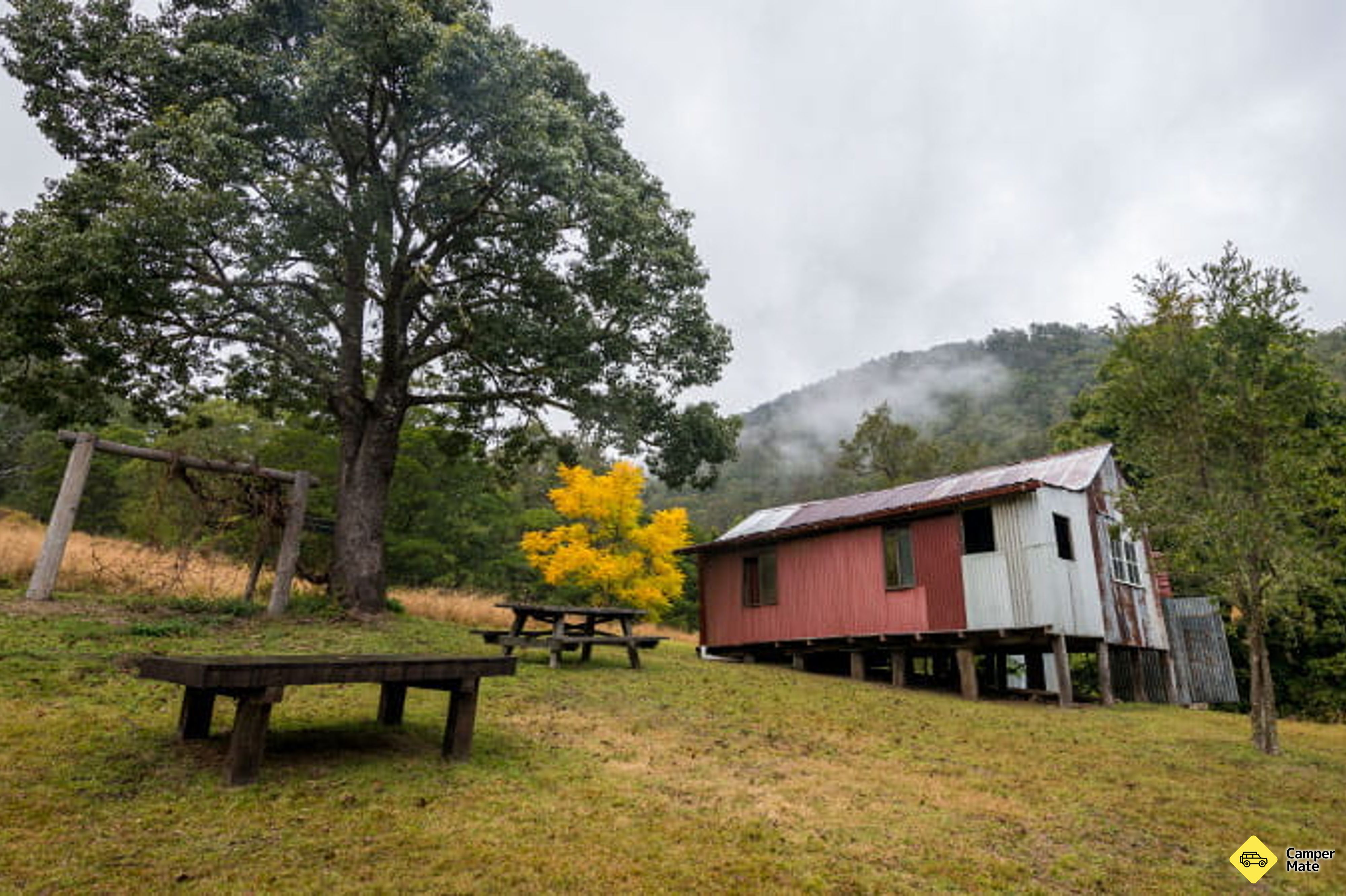 Jacky Barkers Campground 부근의 호텔