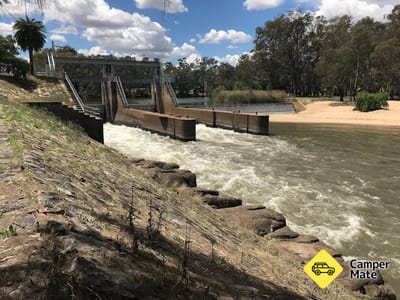 Berembed Weir