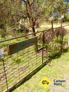 Grampians Old Man Emu Stay
