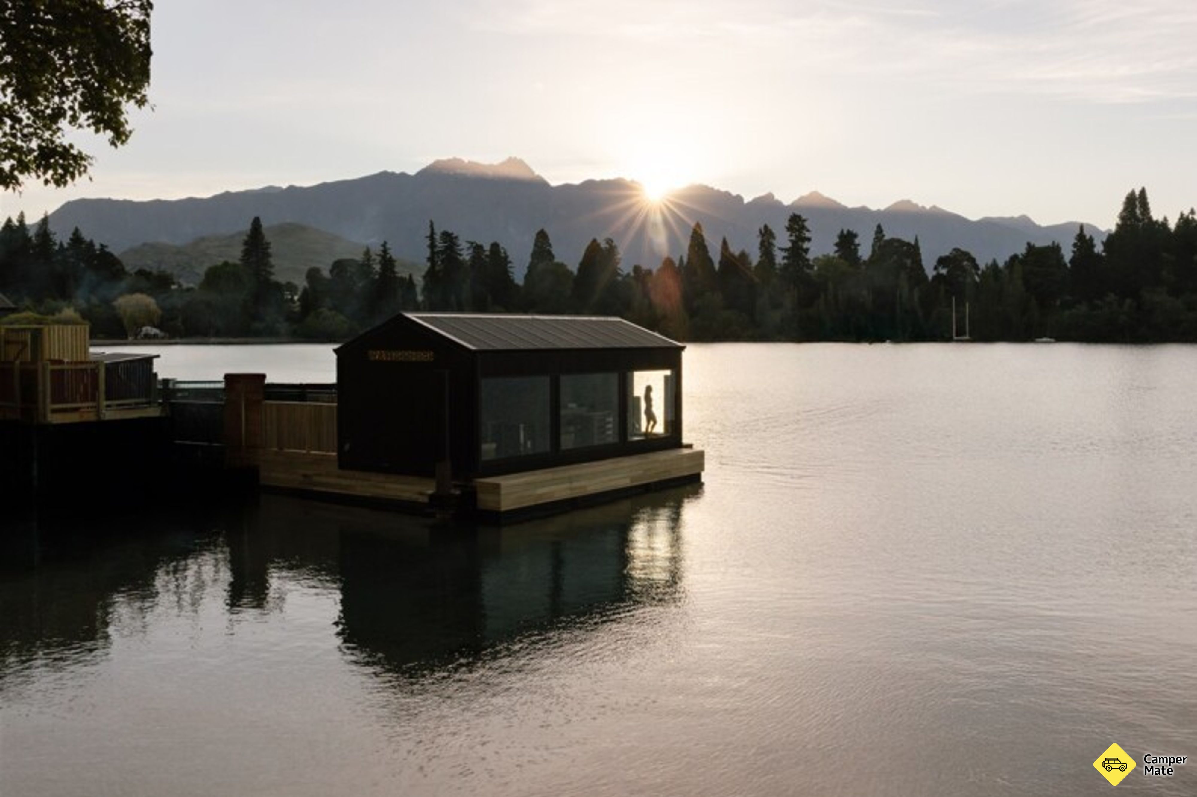 Floating Sauna and Lake Plunge - Image 2