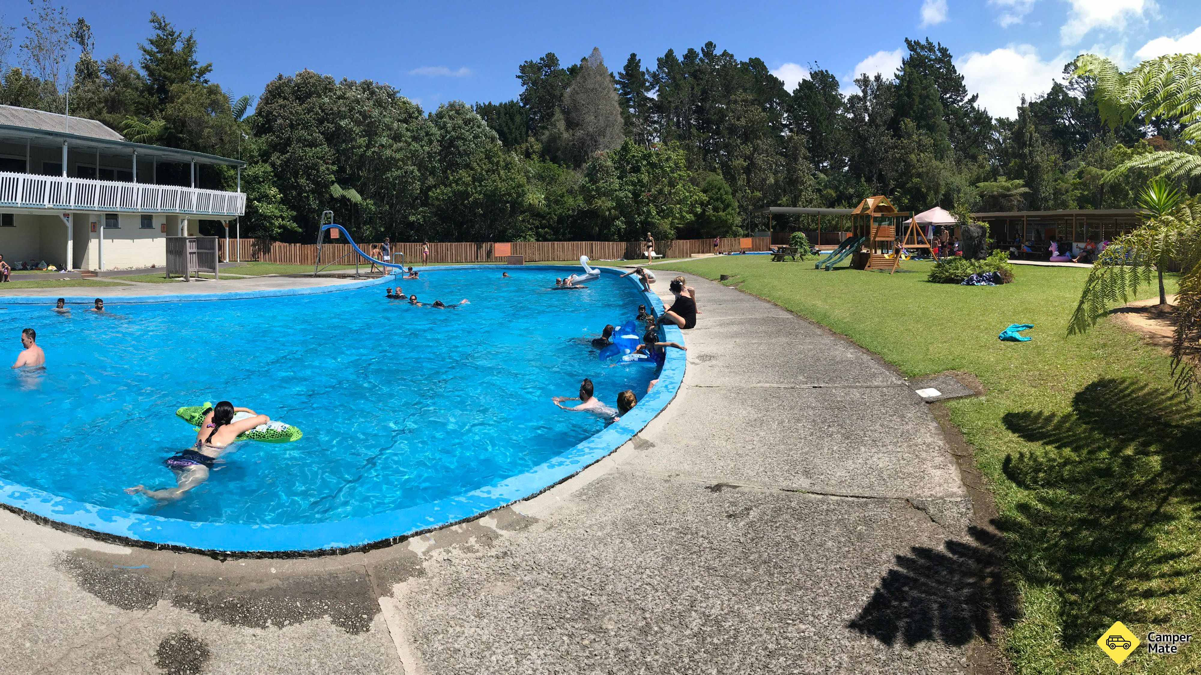 Sapphire Springs Holiday Park & Thermal Pools