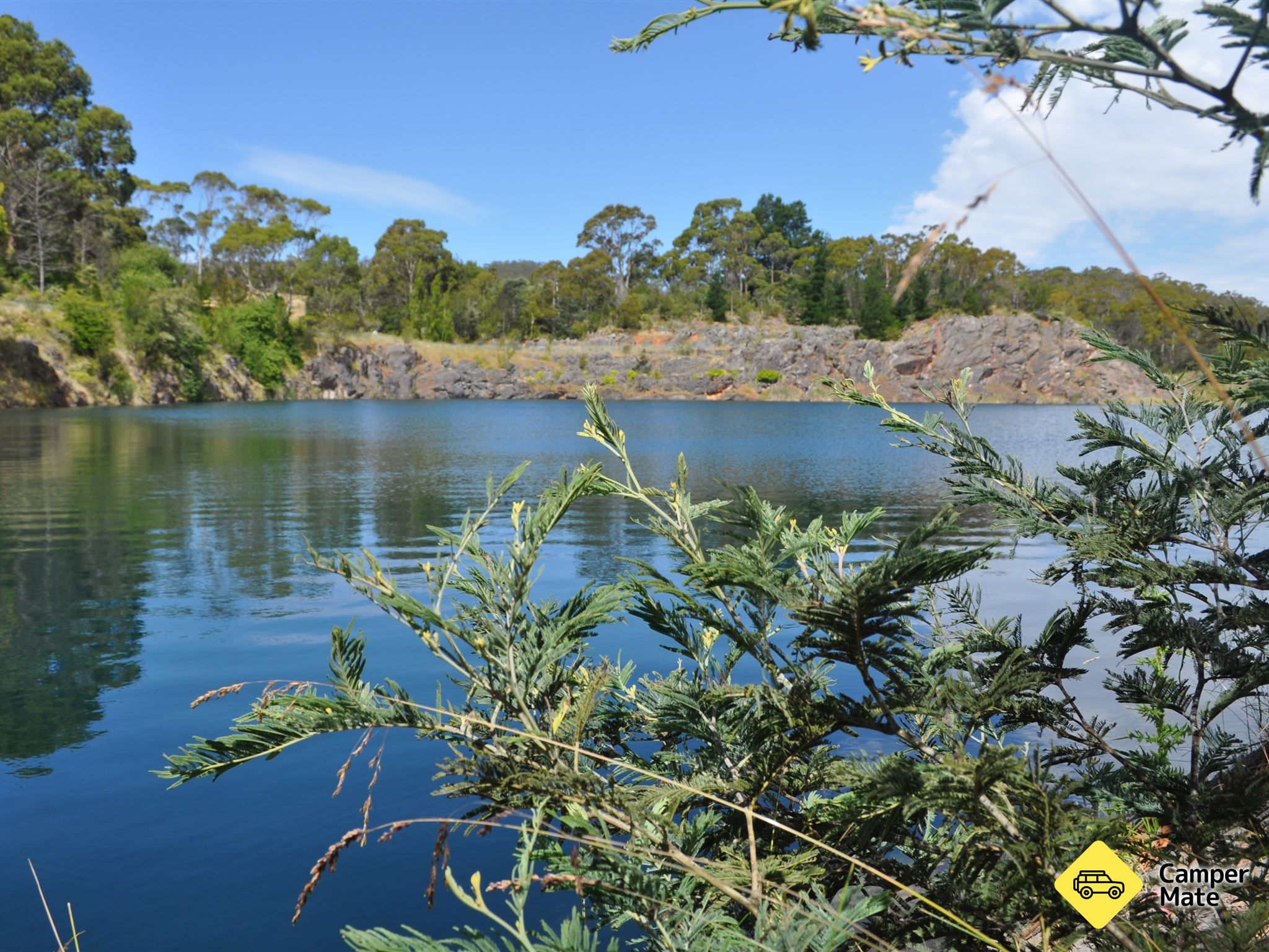 Lakeside Tourist Caravan Park