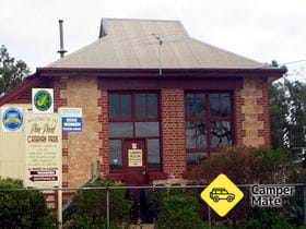 Pine Point Caravan Park