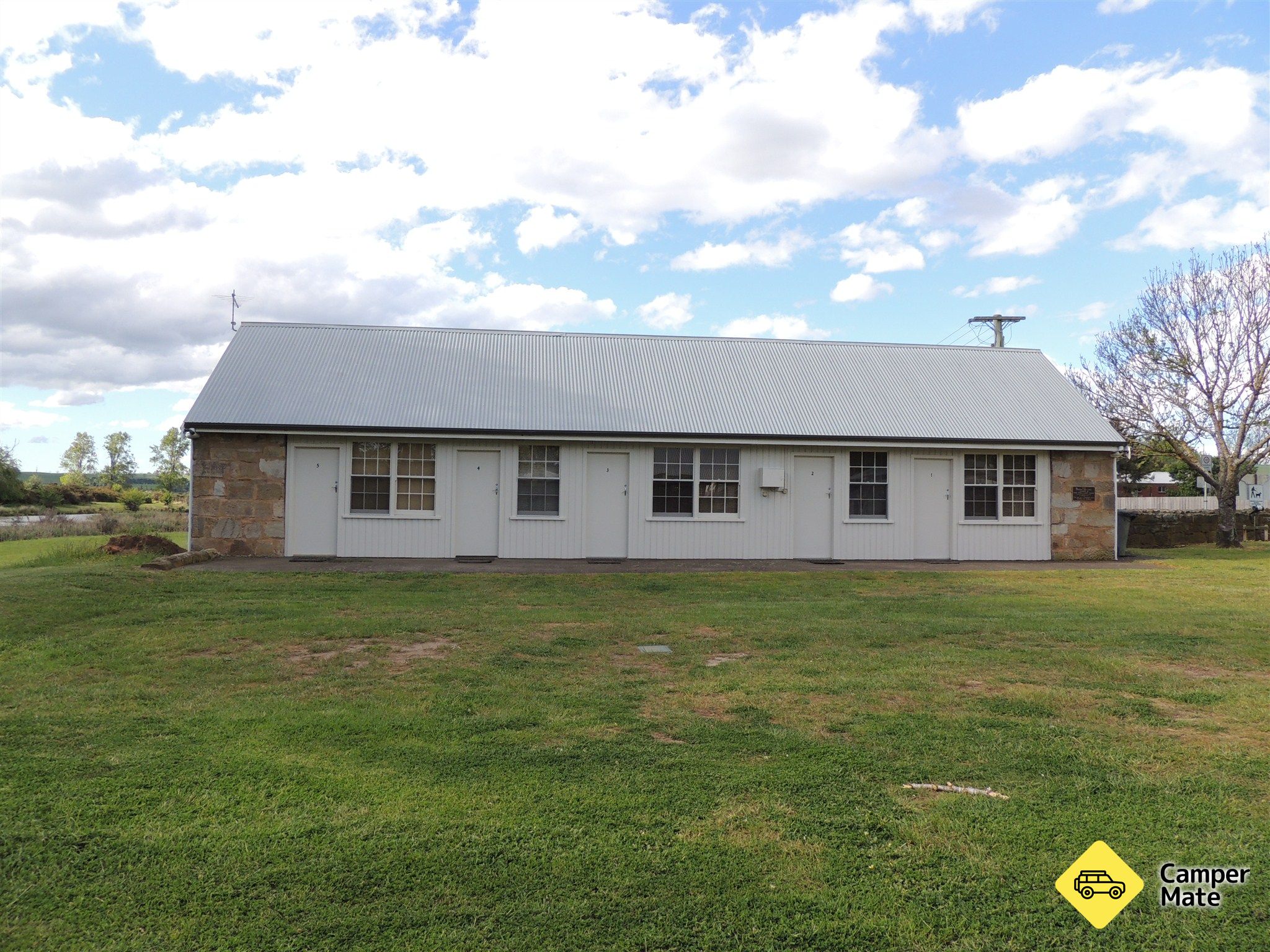 Ross Caravan Park & Heritage Cabins