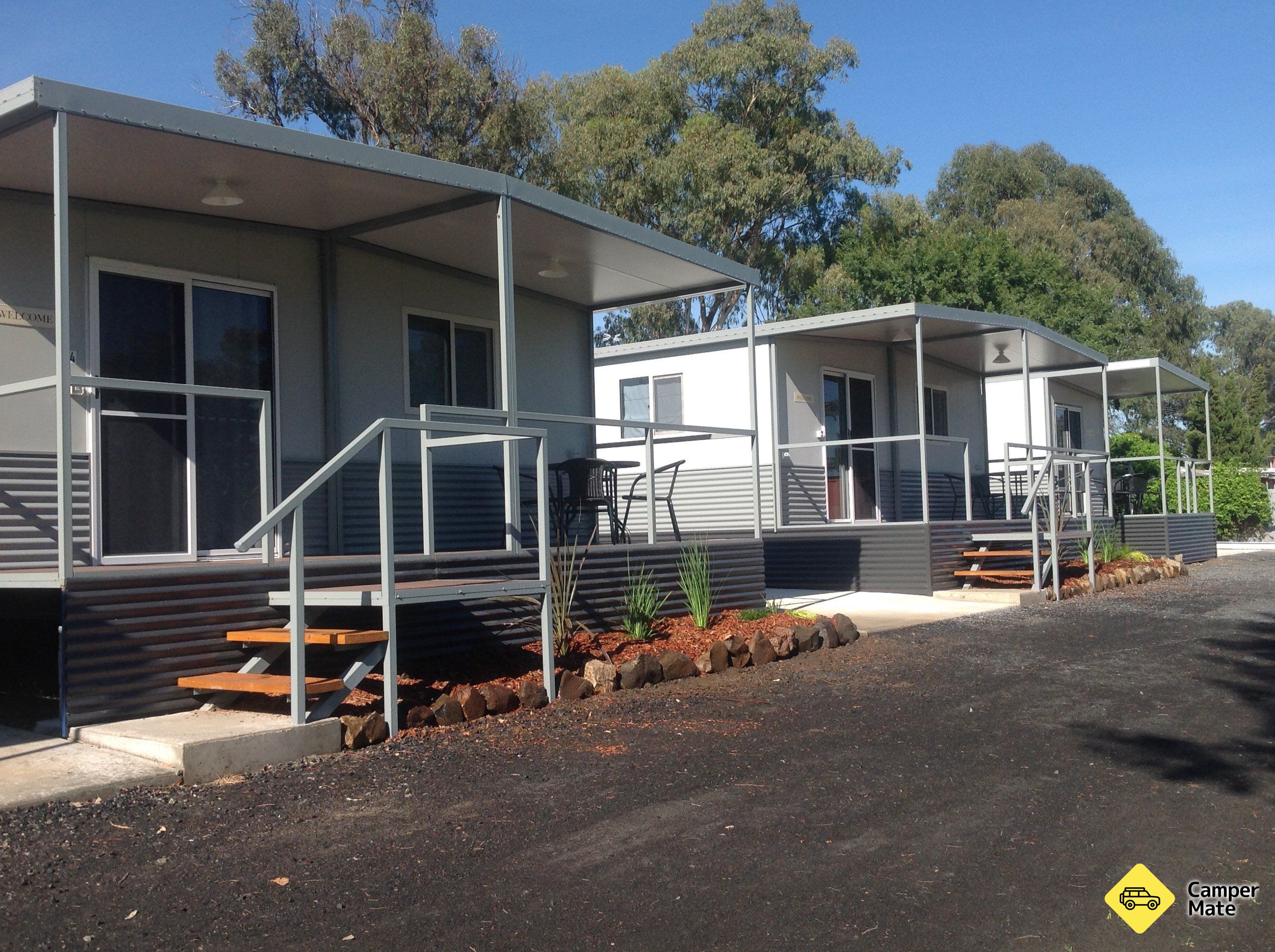 Hoteles cerca de Sapphire City Caravan Park