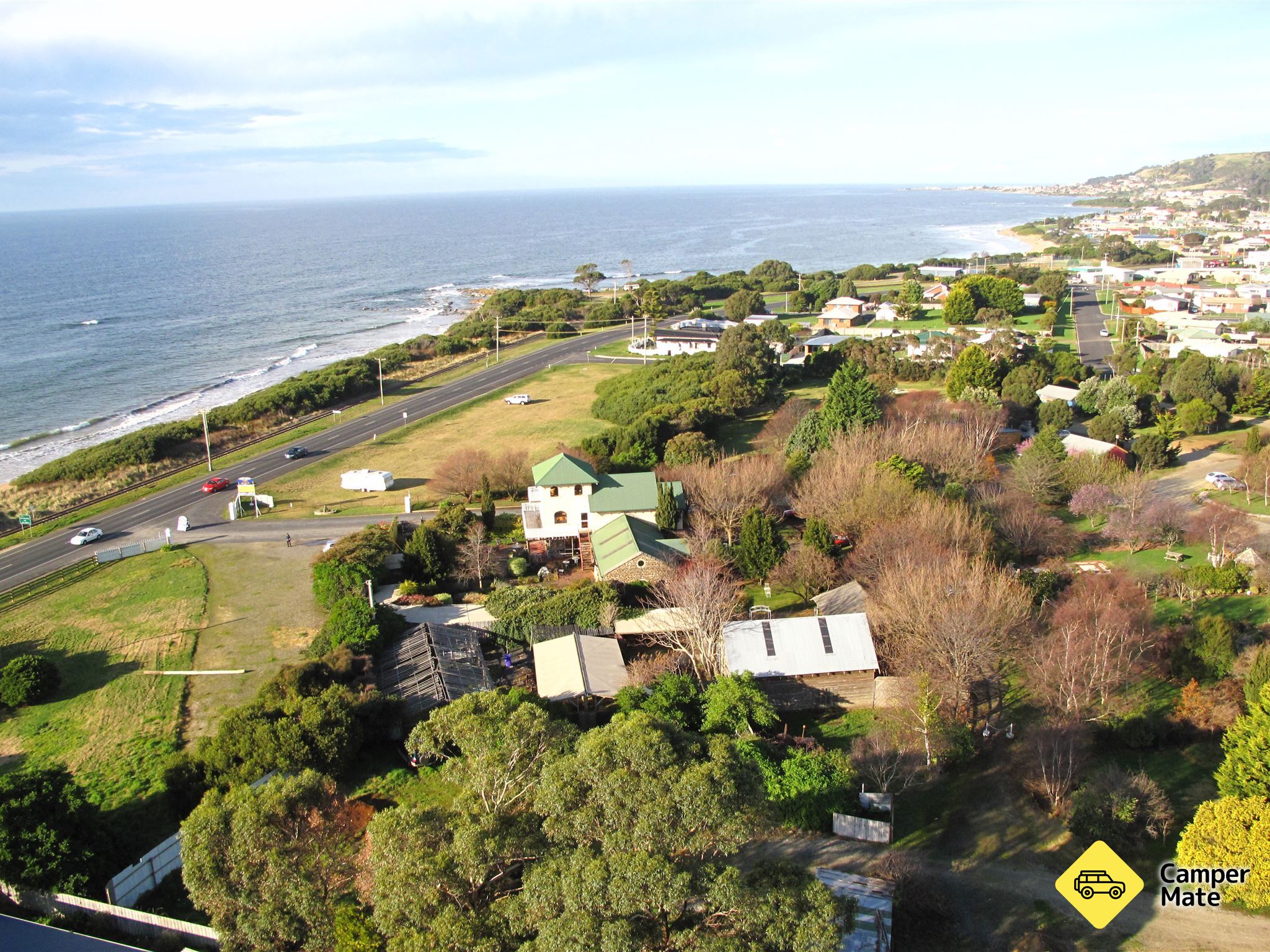 موقع Somerset Beachside Cabin and Caravan Park