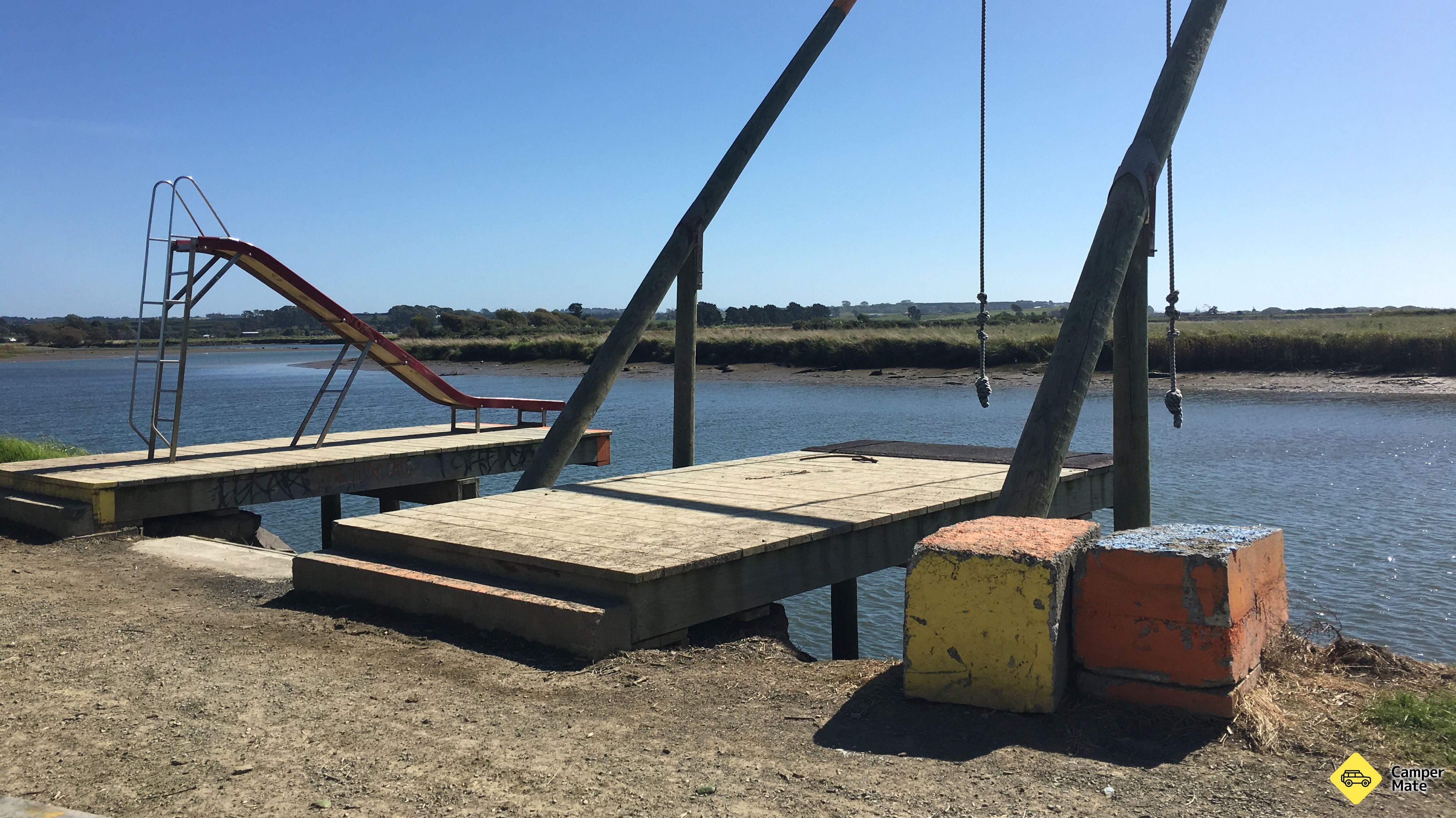 Sungai Otara Berenang dan Slide