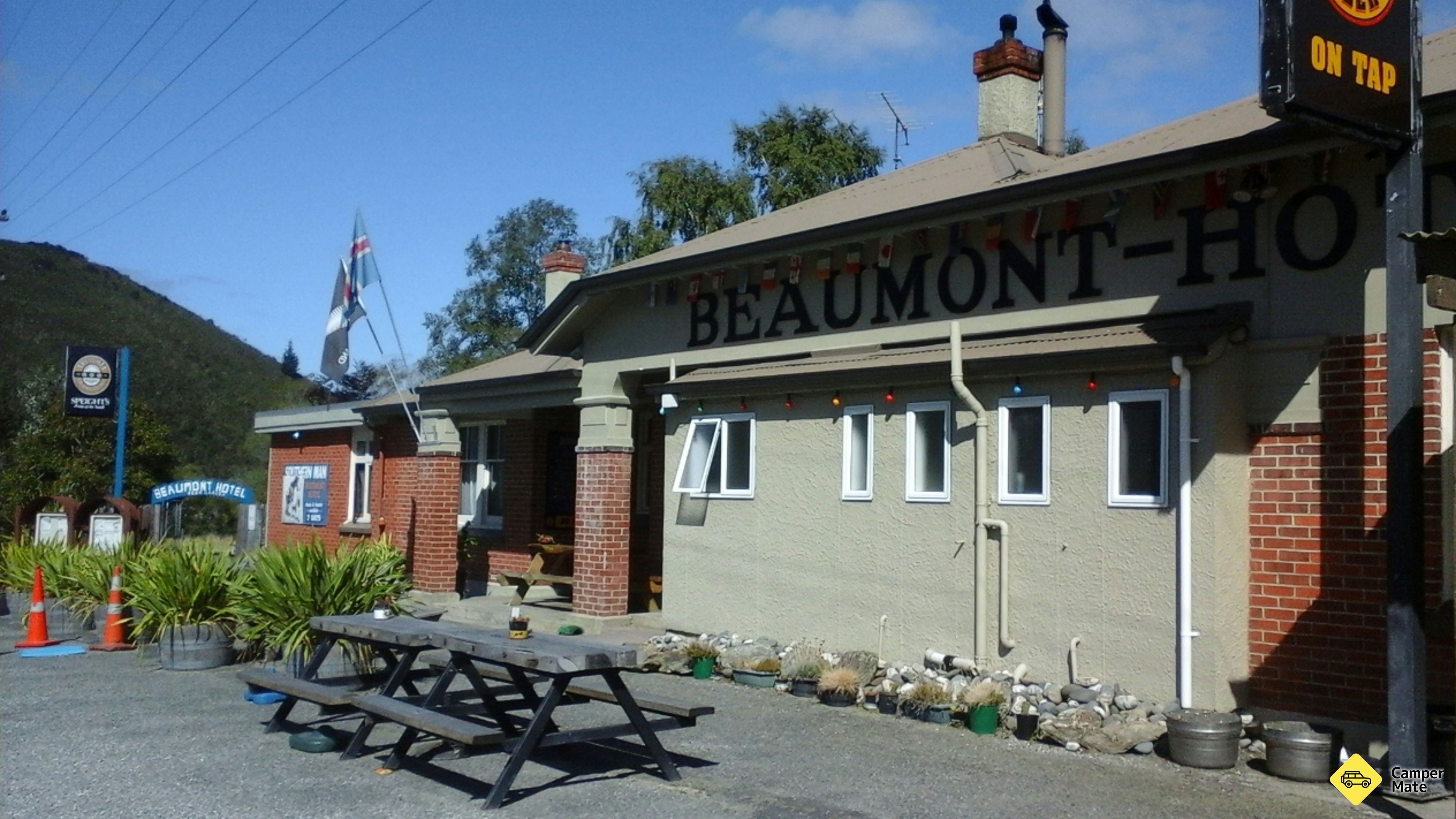 Hotel di Beaumont & Holiday Park