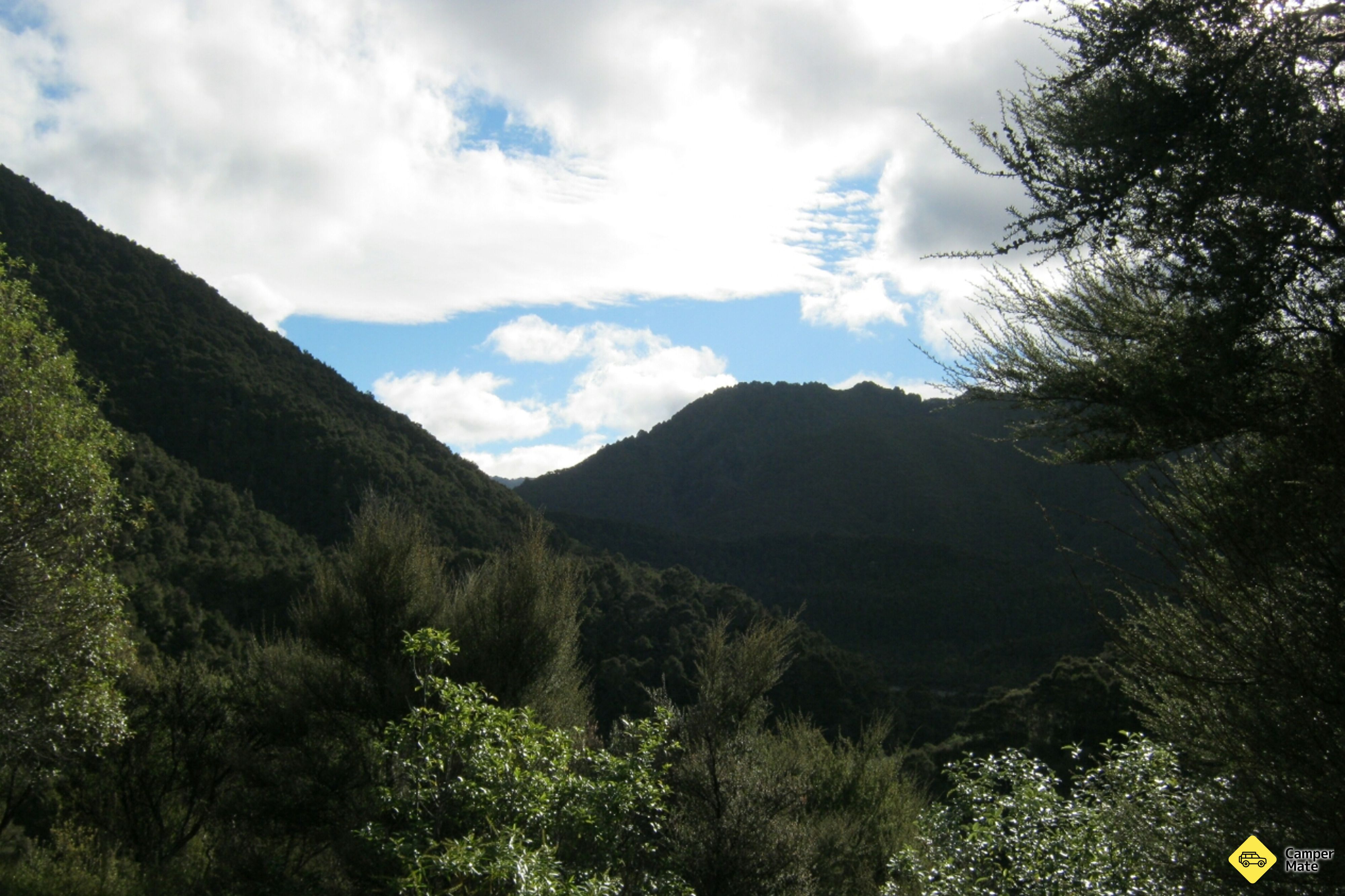 SiguienteSiguienteSiguiente Hot Springs - Image 3