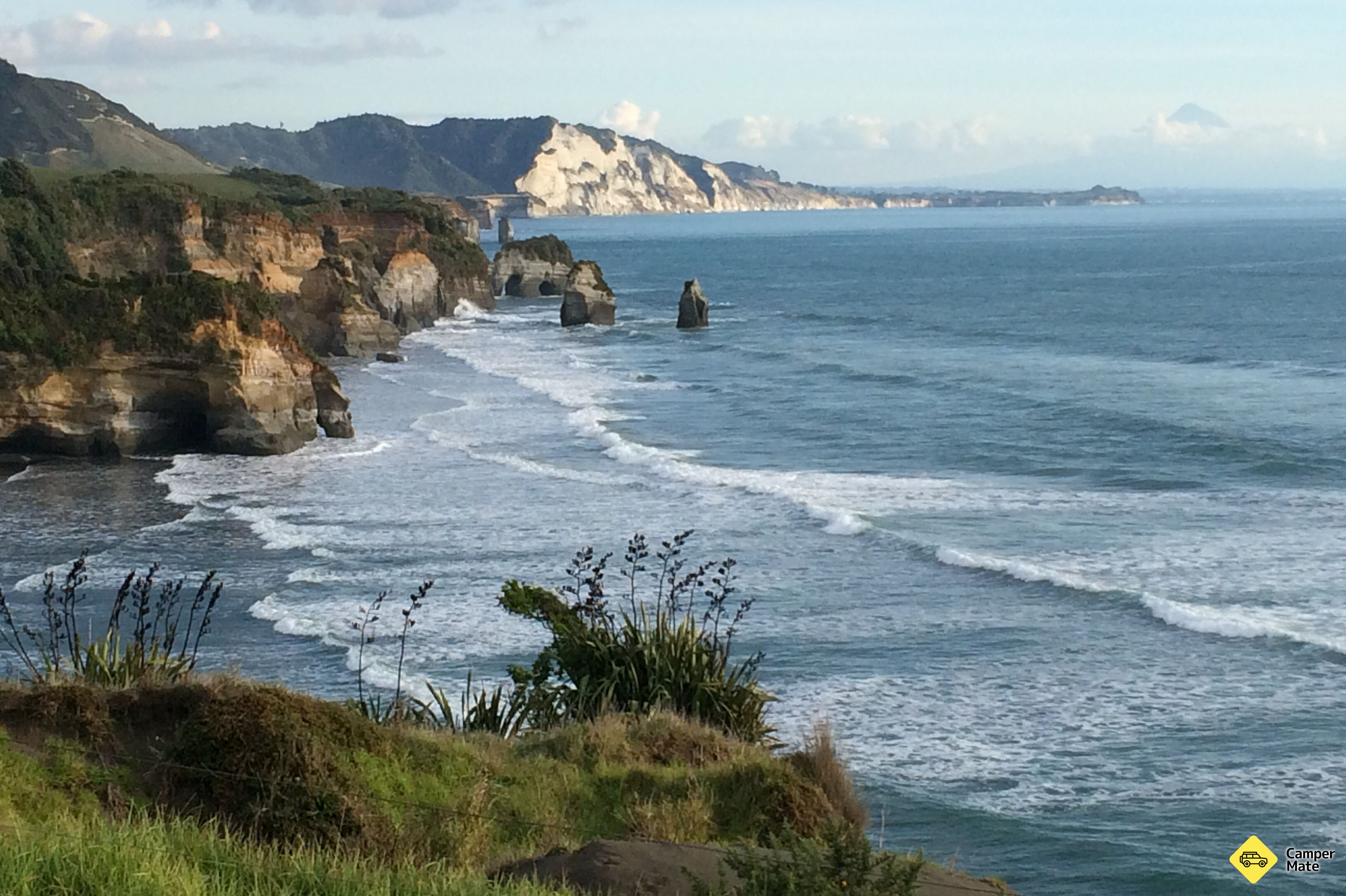Tongaporutu (Three Sisters og Elephant Rock) - Image 2