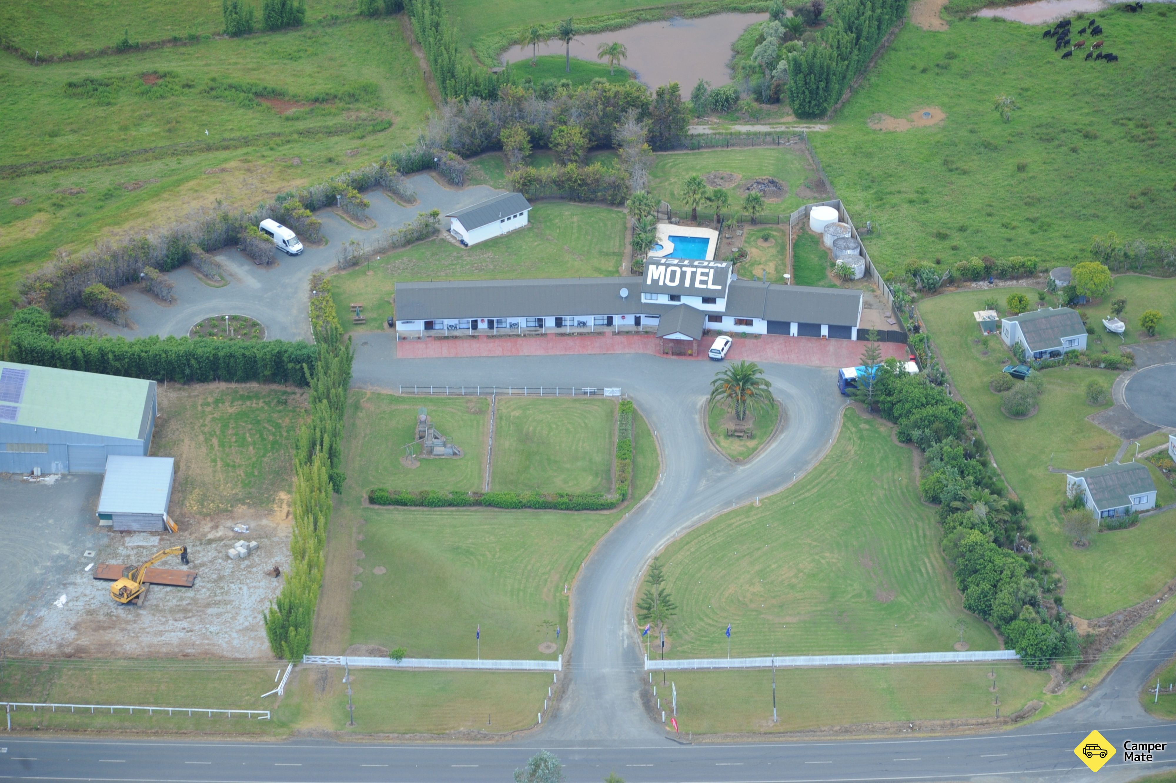 Norfolk Motel & Campervan Park - Image 2