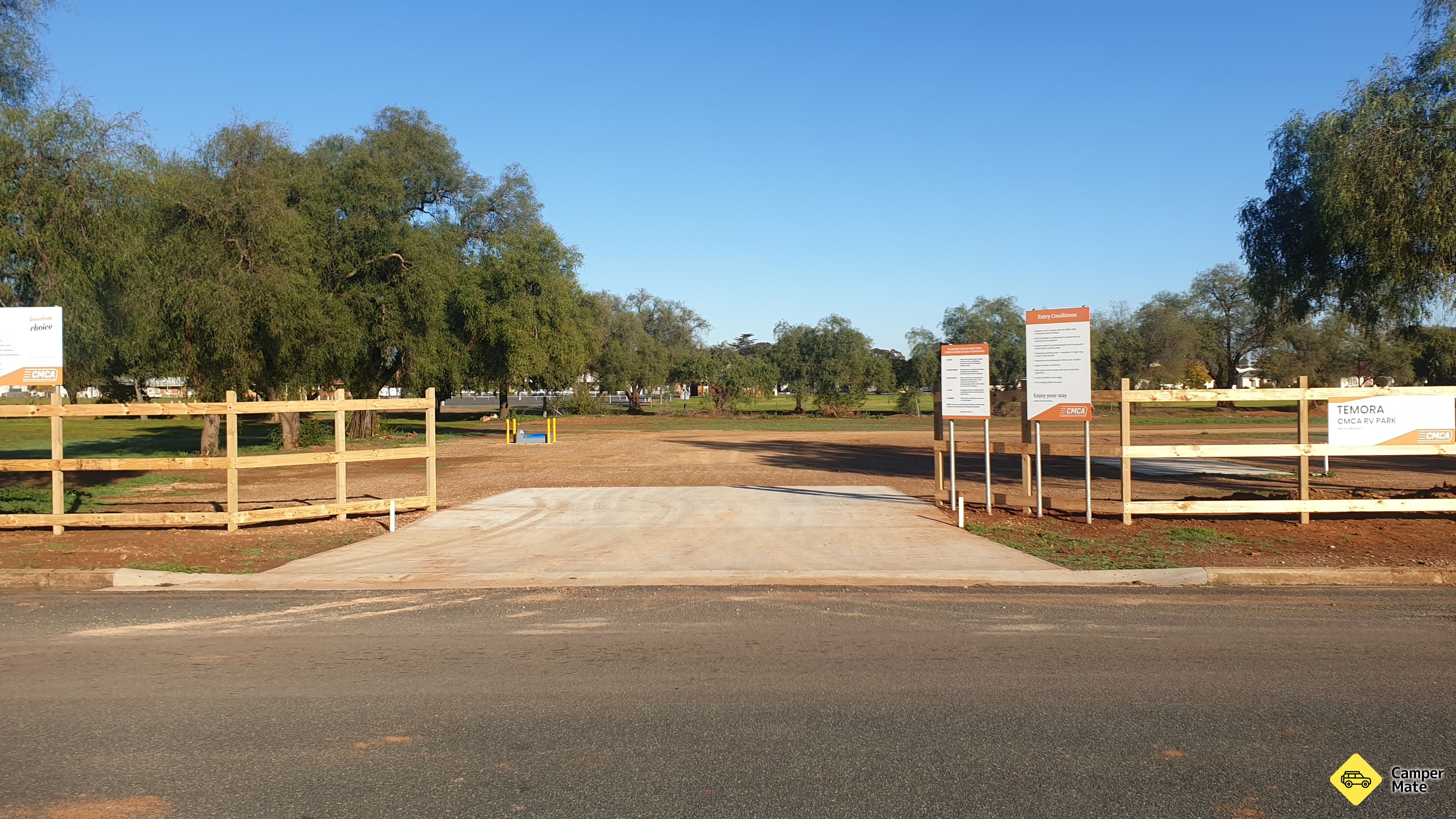 Restauranter i nærheten av CMCA RV Park Temora