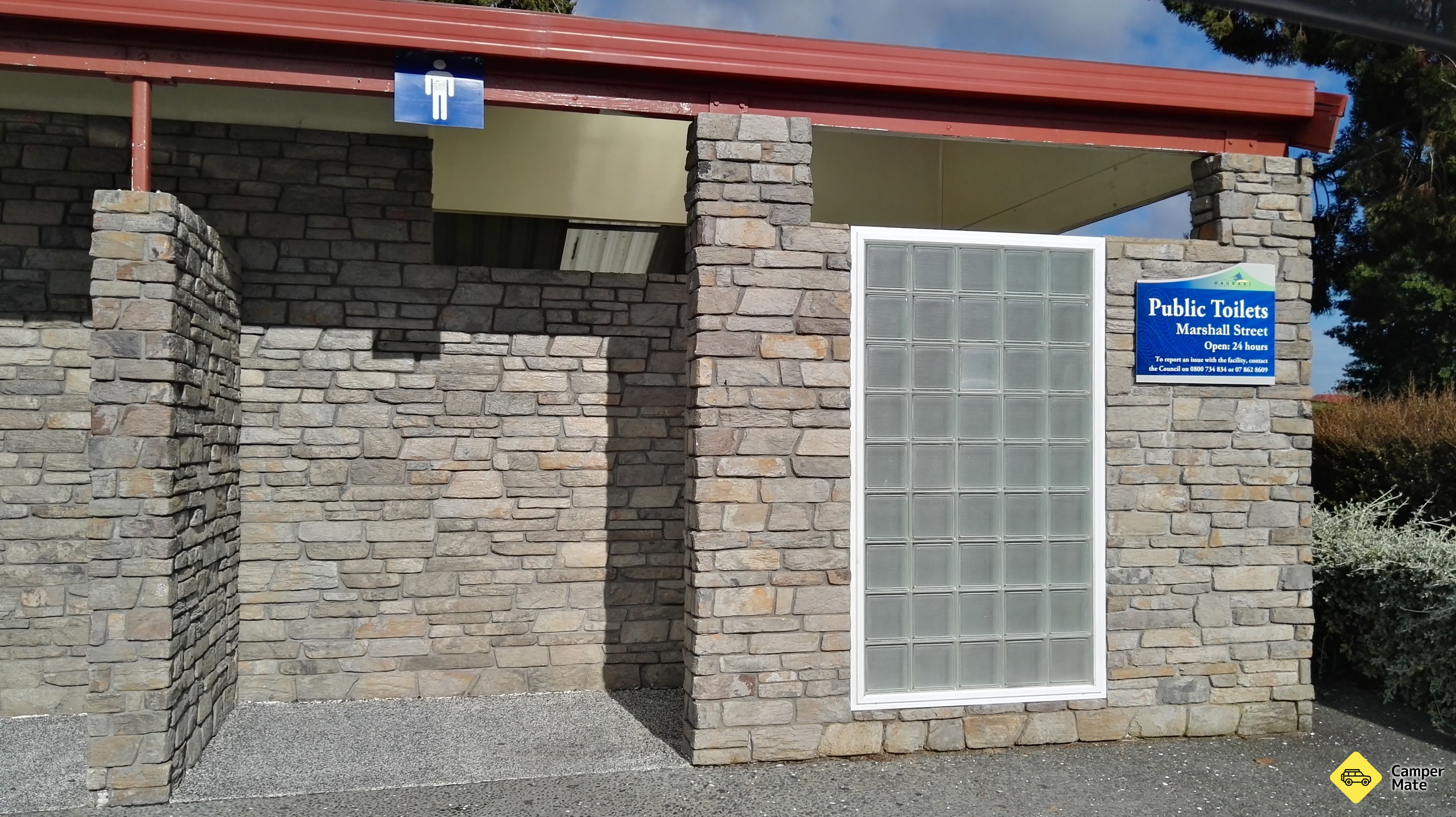 Haurakin kaupunginvaltuuston toimisto Carpark-Paeroa - Image 2