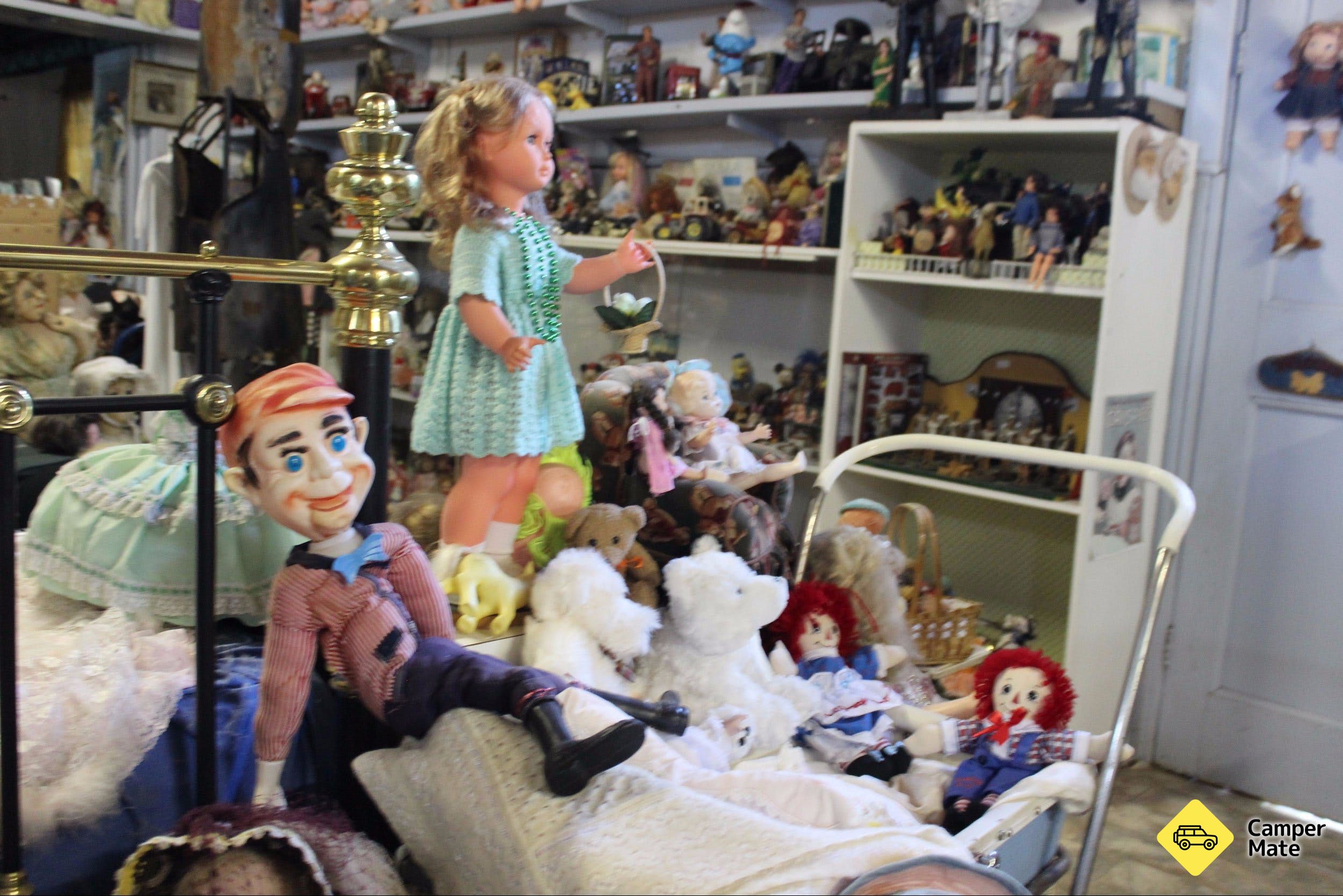 Het Gerogery Doll Museum - Image 3
