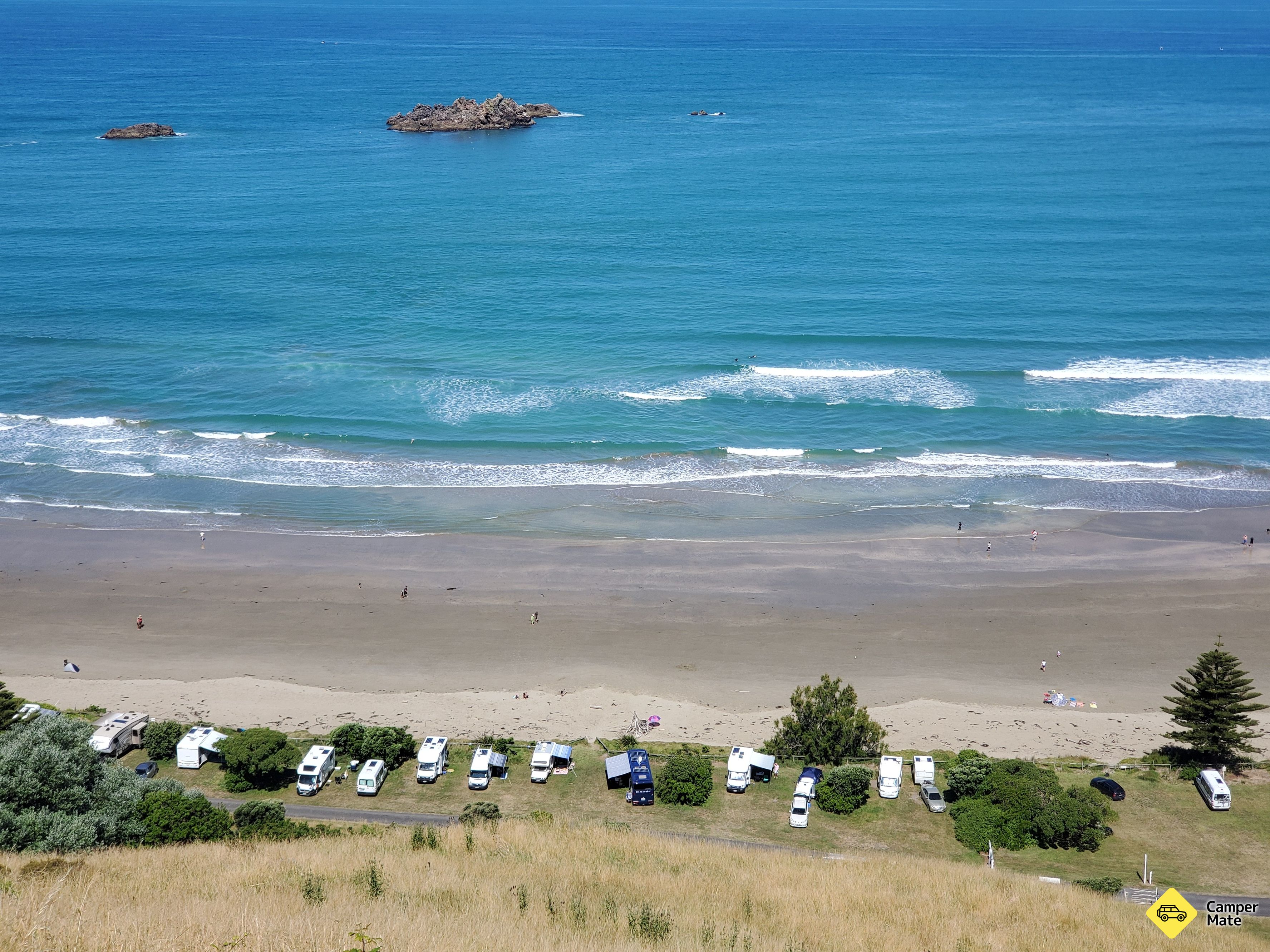 La plage de Kairakau - Image 2