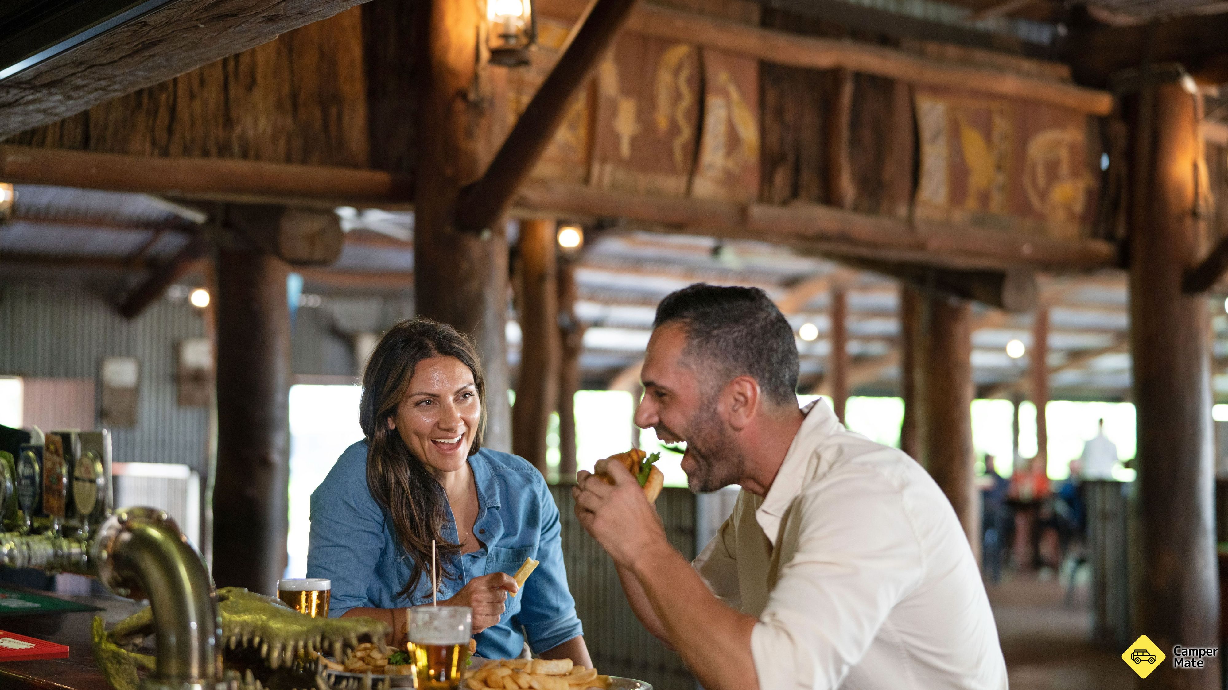 Bark Hut Inn yakınlarındaki restoranlar