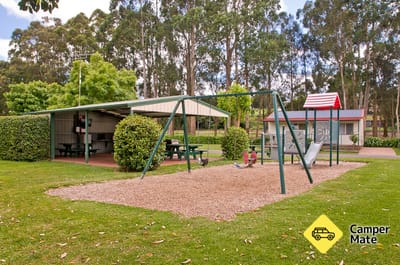 Warragul Gardens Tatil Parkı