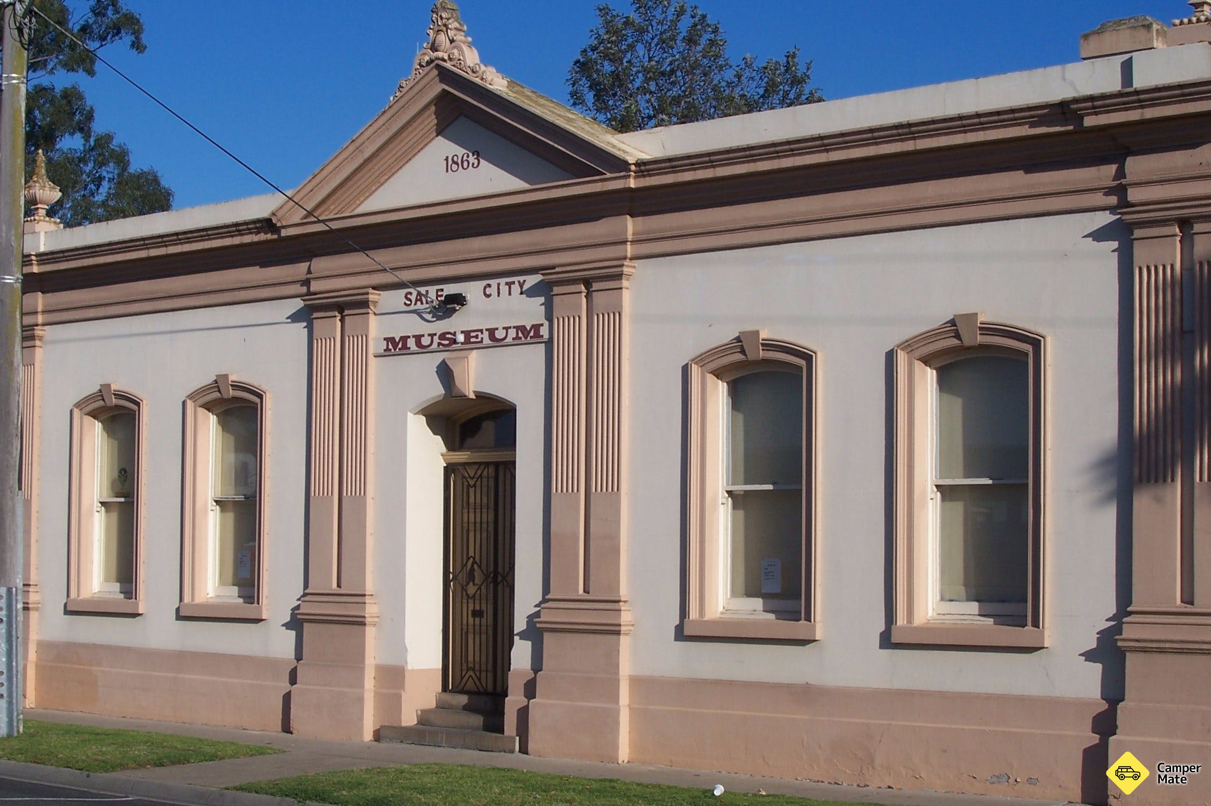 Historisches Museum Sale