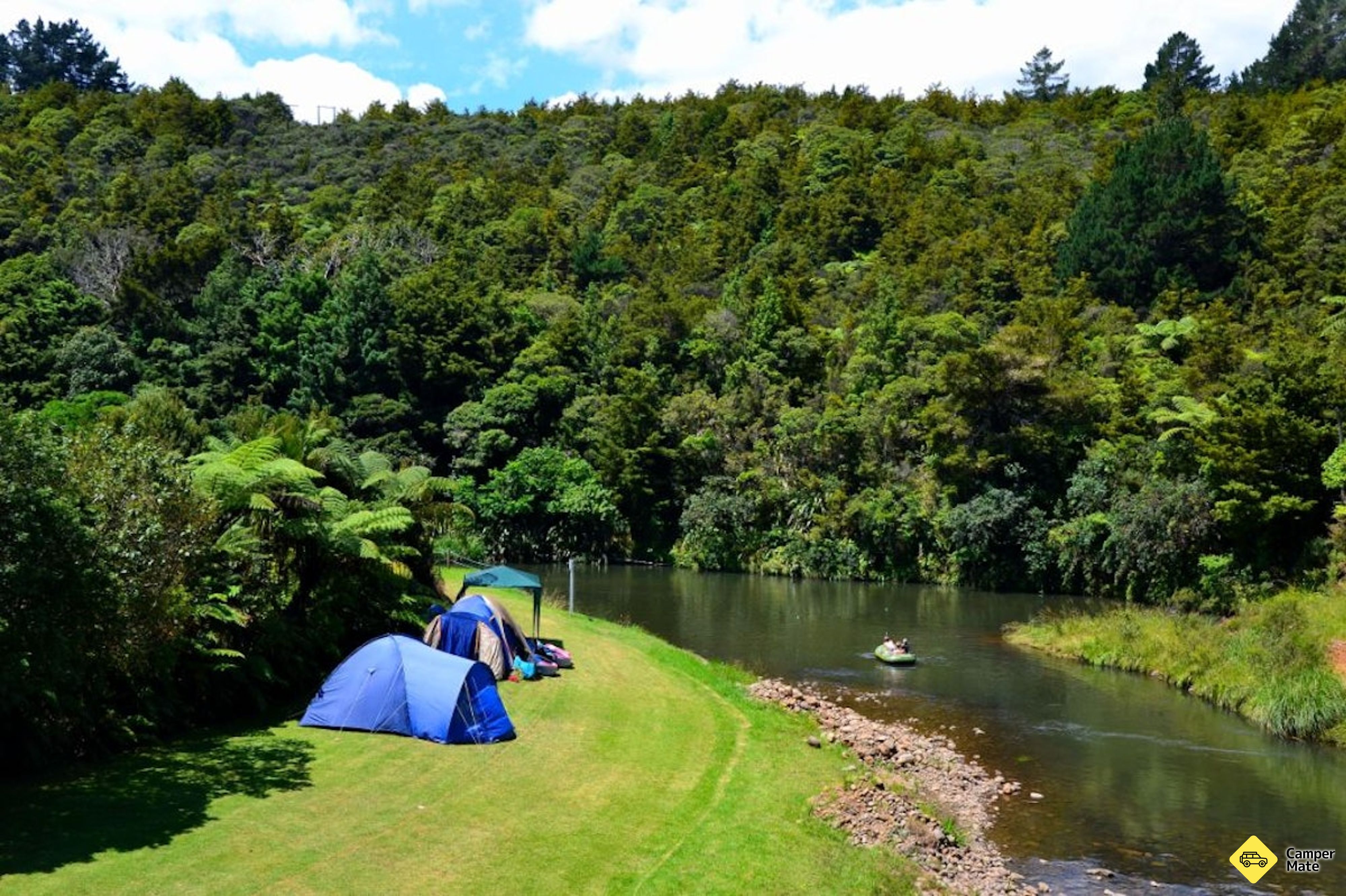 Restauracje w pobliżu Kauri Coast Top 10 Holiday Park