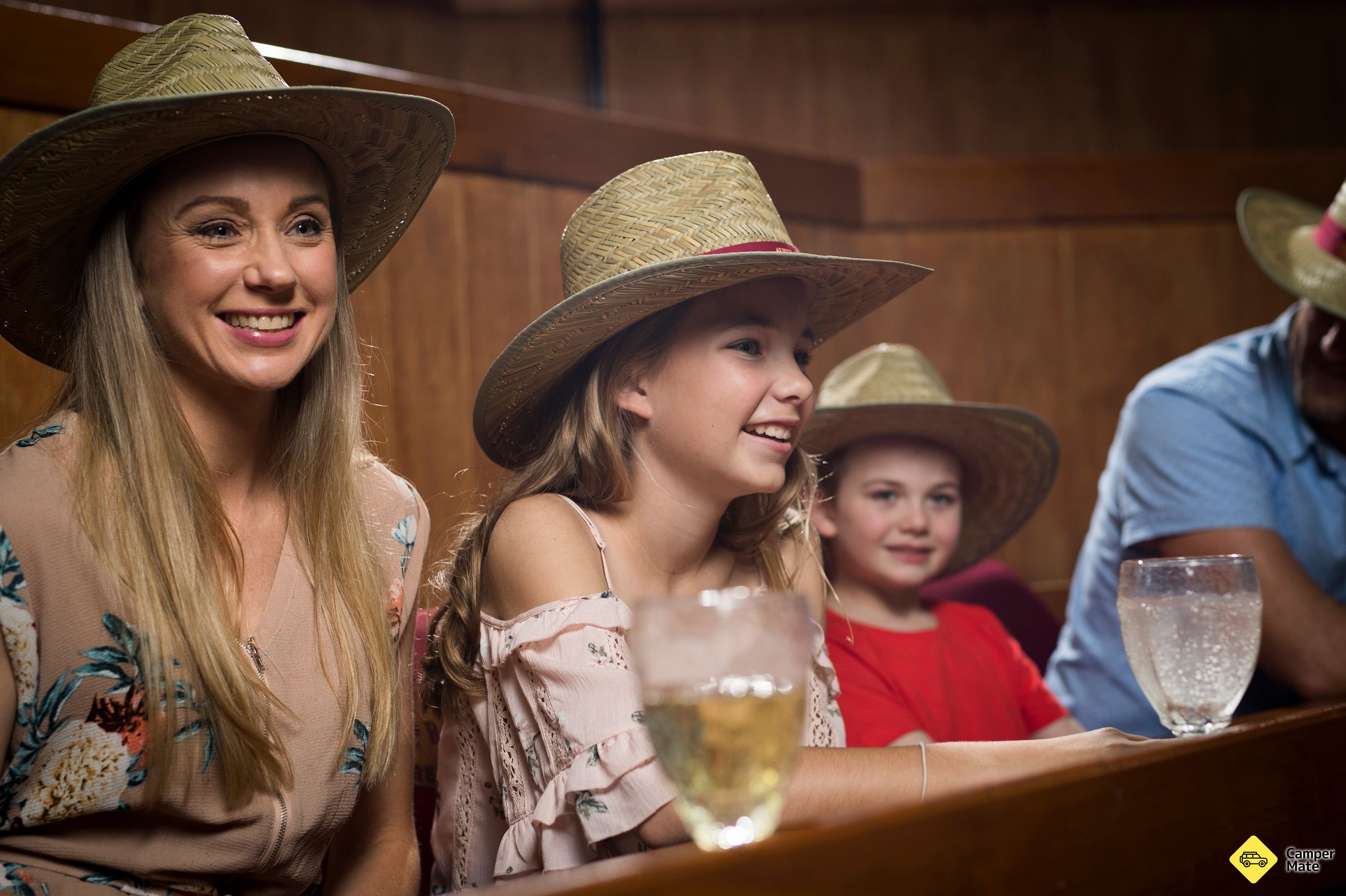 Restauranter i nærheten av Australian Outback Spectacular Heartland Dinner & Show - Image 3