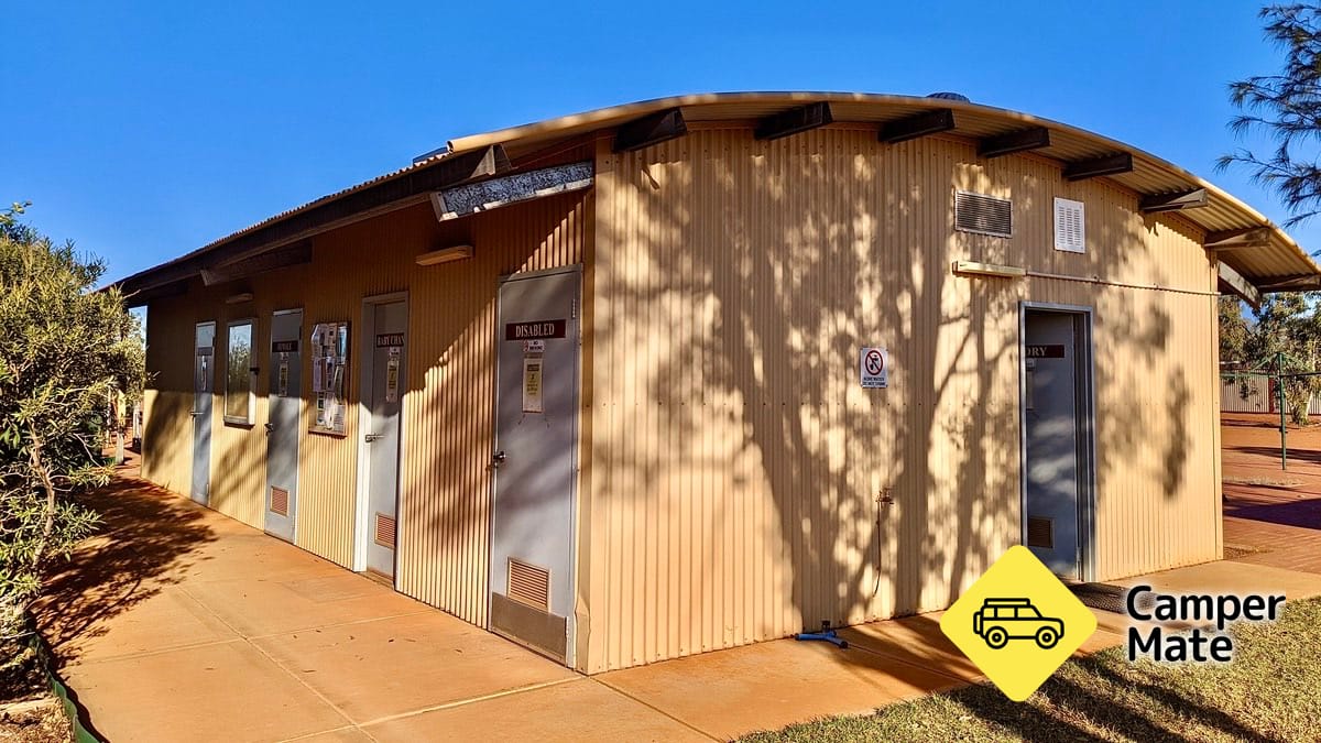 アリス・アトキンソン Sandstone Caravan Park - Image 2