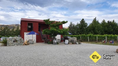 River Rock Estate, Alleen zelfstandige vans