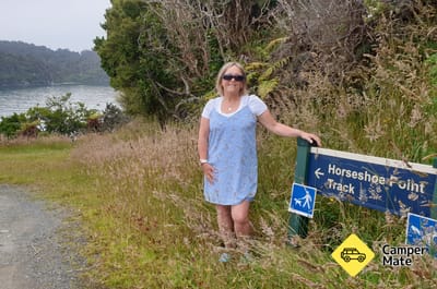Horseshoe Point Walk