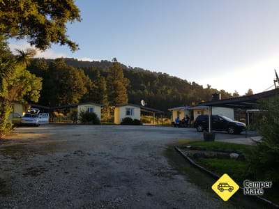 Pine Grove Motel