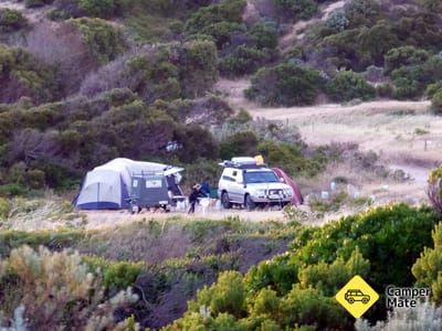 Hillocks Drive Bush Camping Park