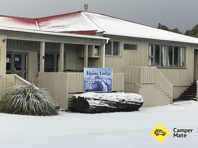 National Park Alpine Lodge