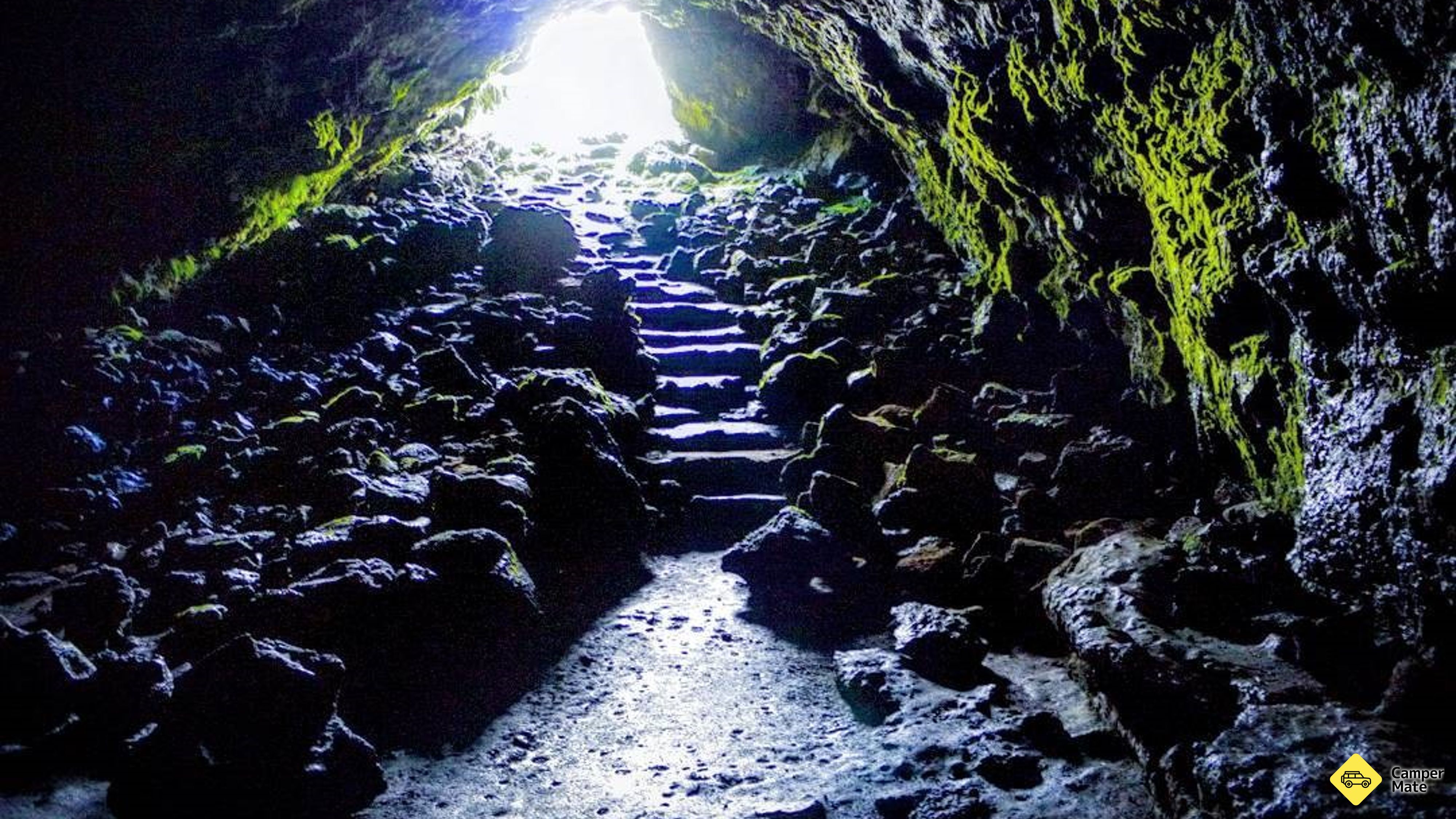 Mt Eccles Lava Tubes(マット・エクルス)