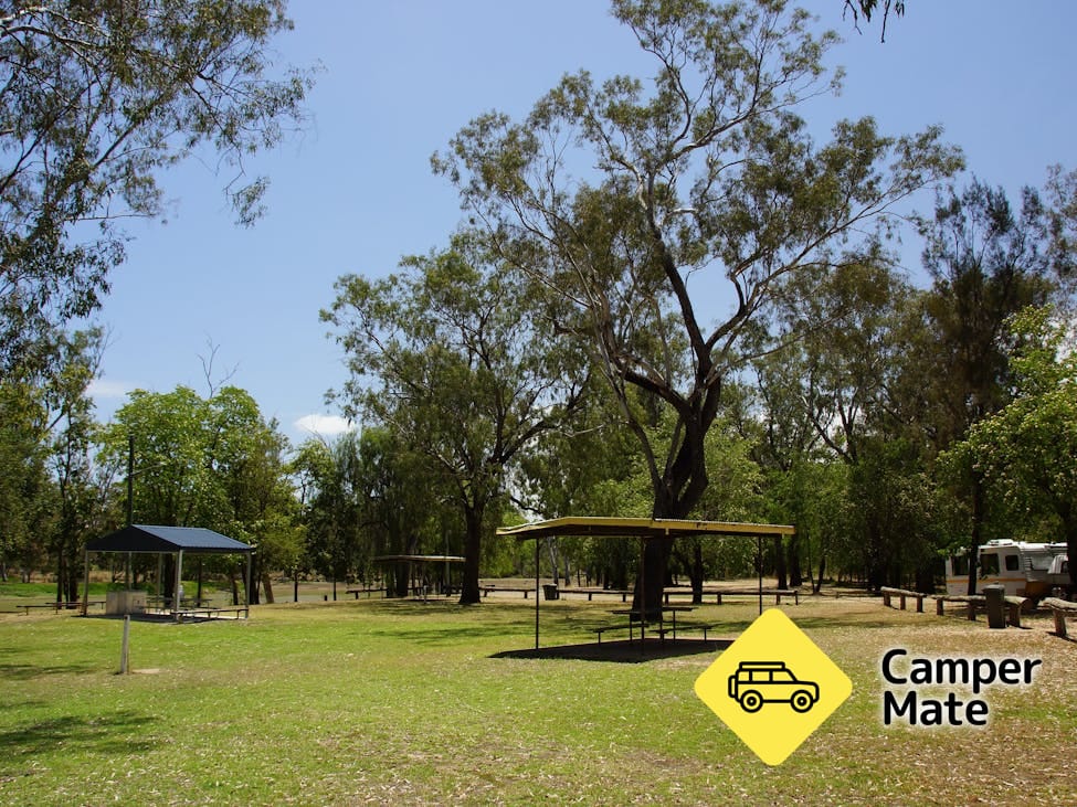 Neville Hewitt Weir Camping Area