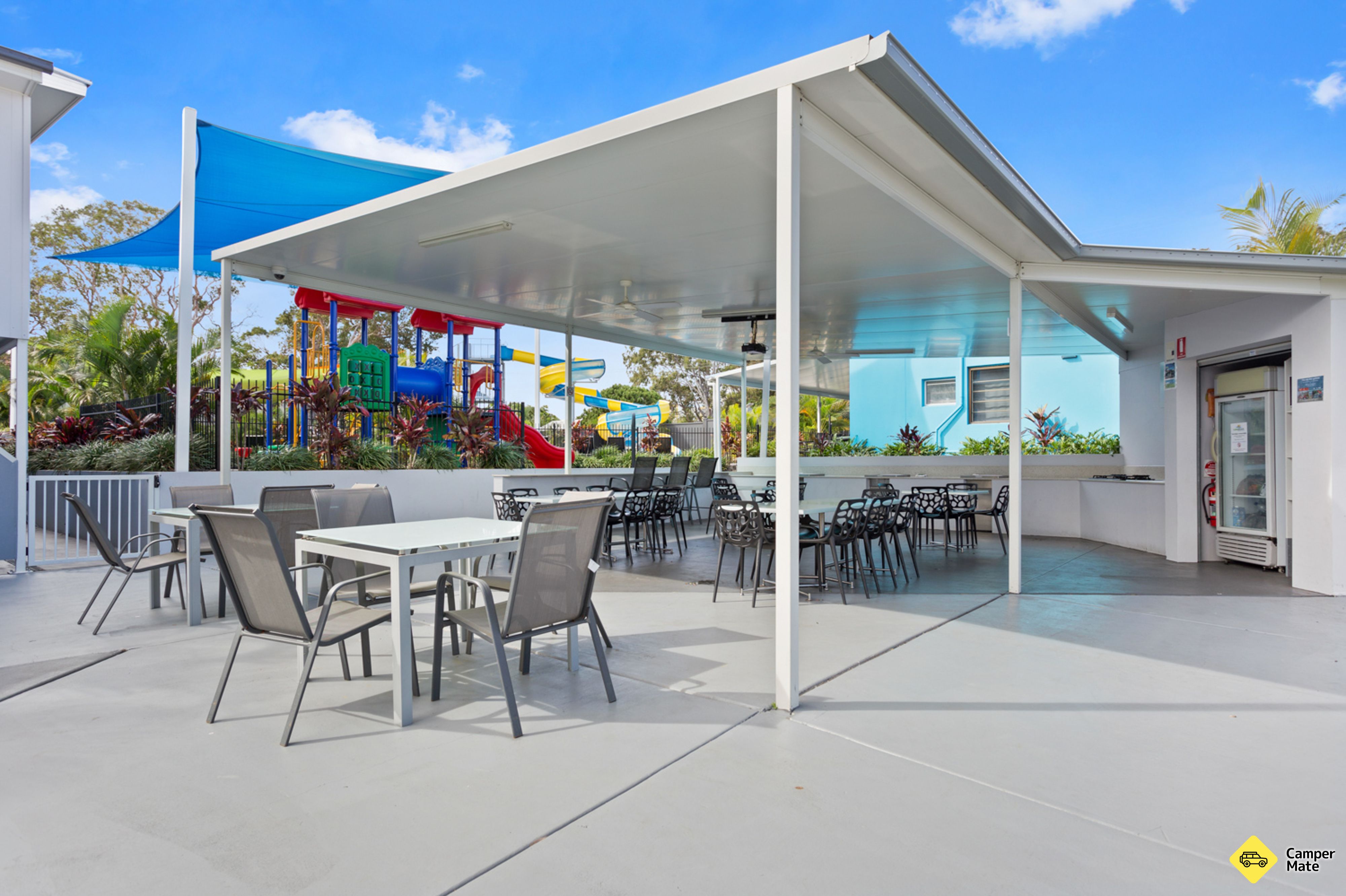 מלון Nobby Beach Holiday Village - Image 3