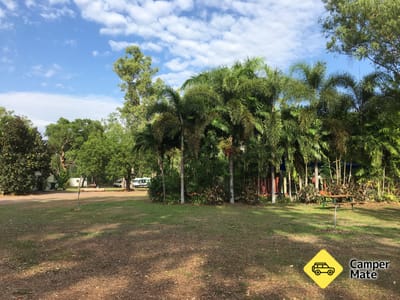 Corroboree Park Tavern and Camp
