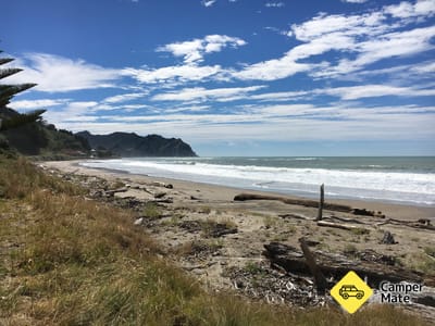Tokomaru Bay General Store & Camp