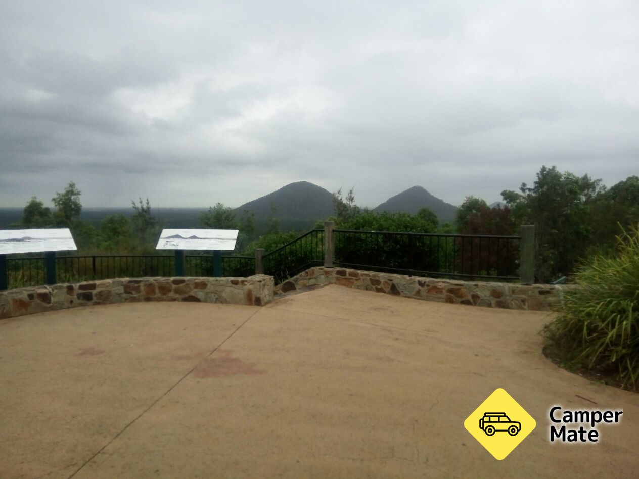 Glass House Mountains Lookout - Image 2