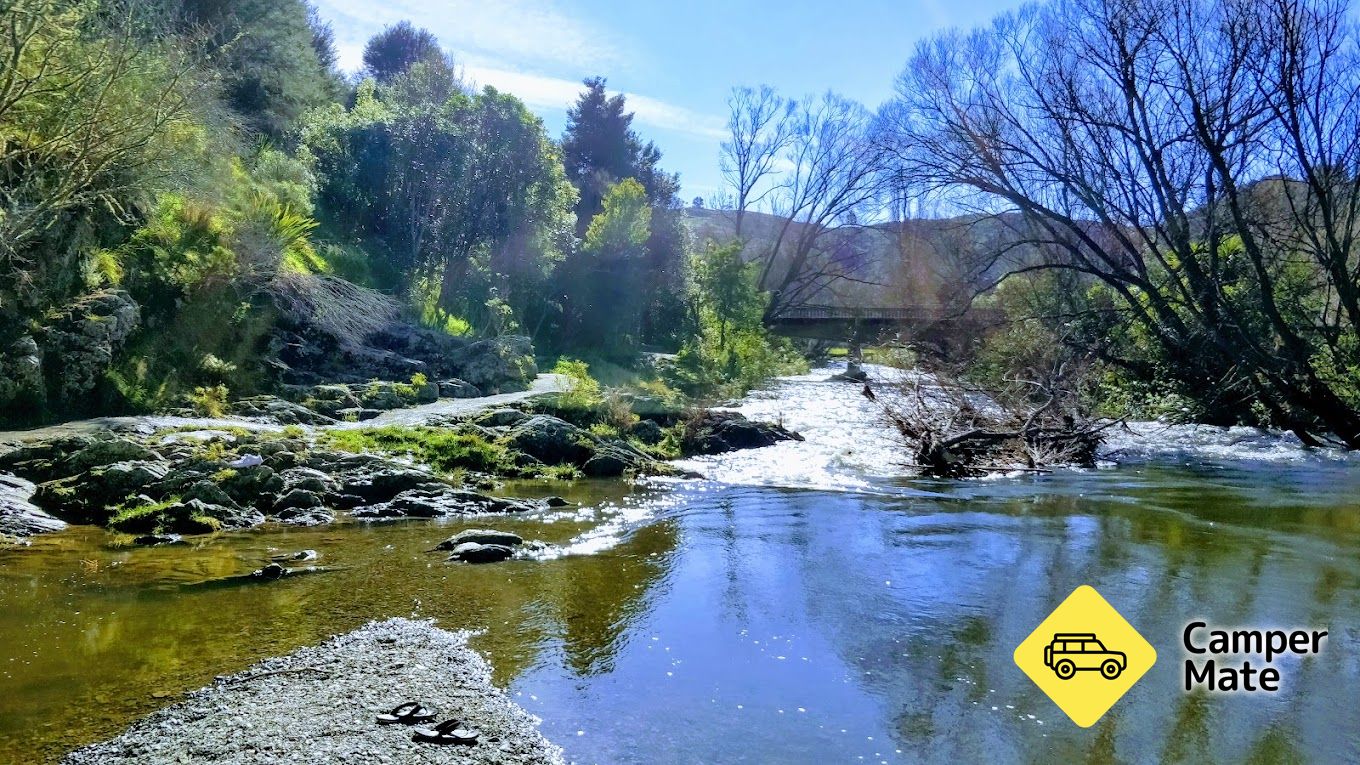 Waahi Taakaro Reserve / Sunday Swimming Hole
