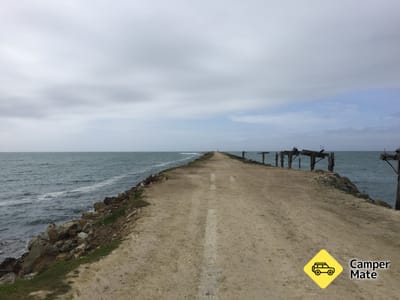 The Mole (جدار البحر)
