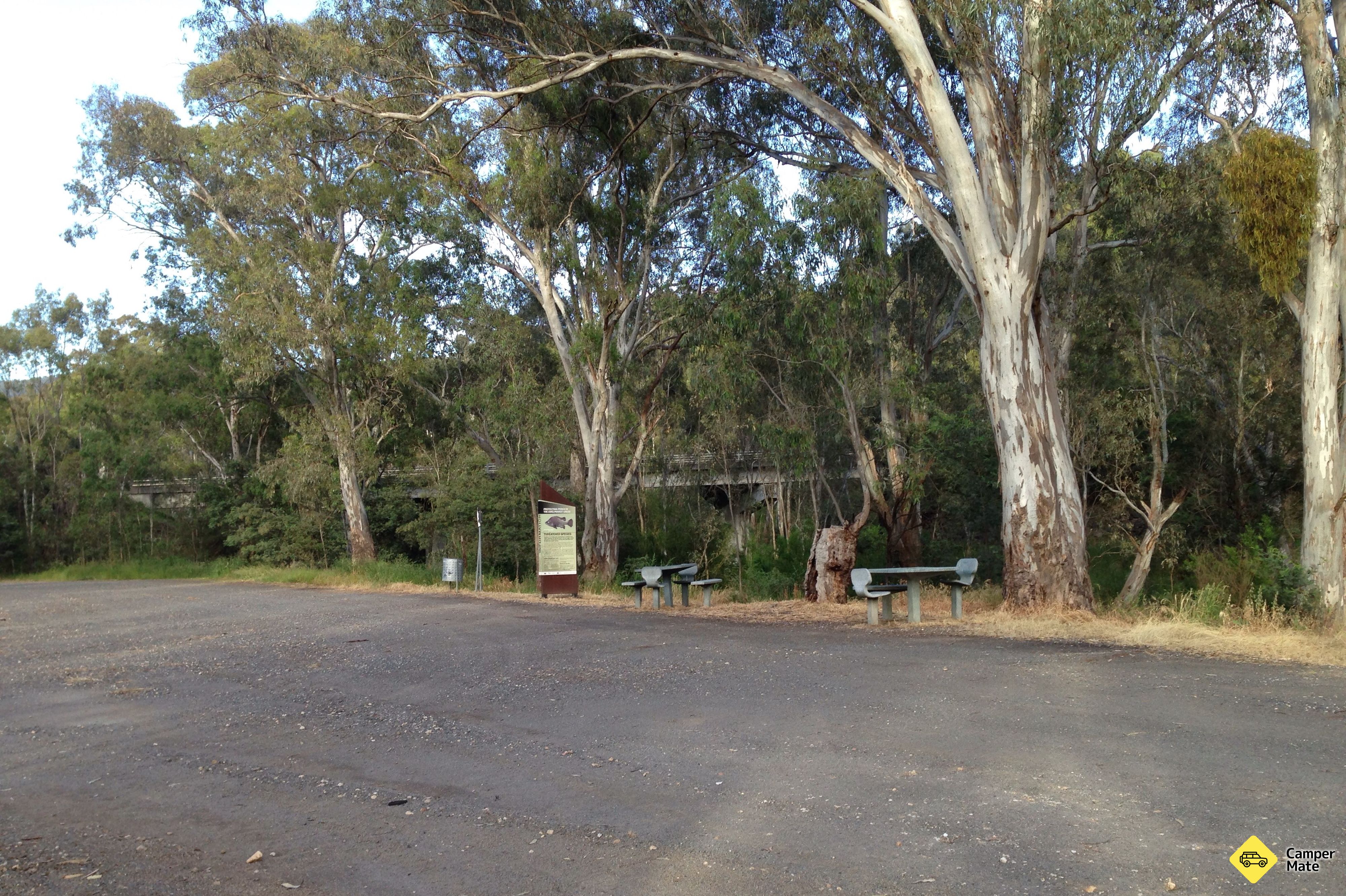 King Parrot Creek Rest Area - Image 3
