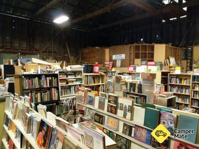 Le livre de Chertsey Barn
