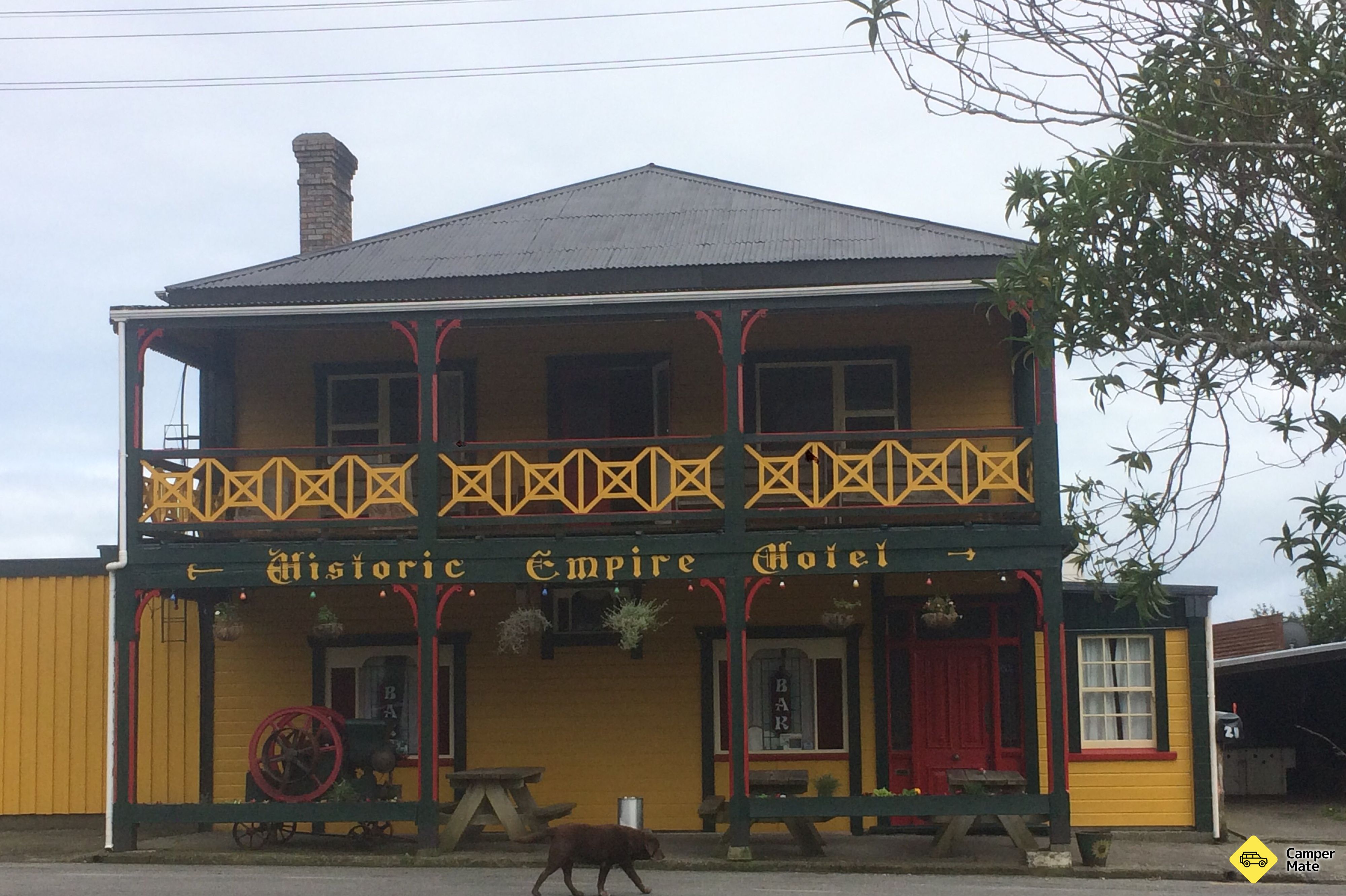 Empire Hotel - Image 3