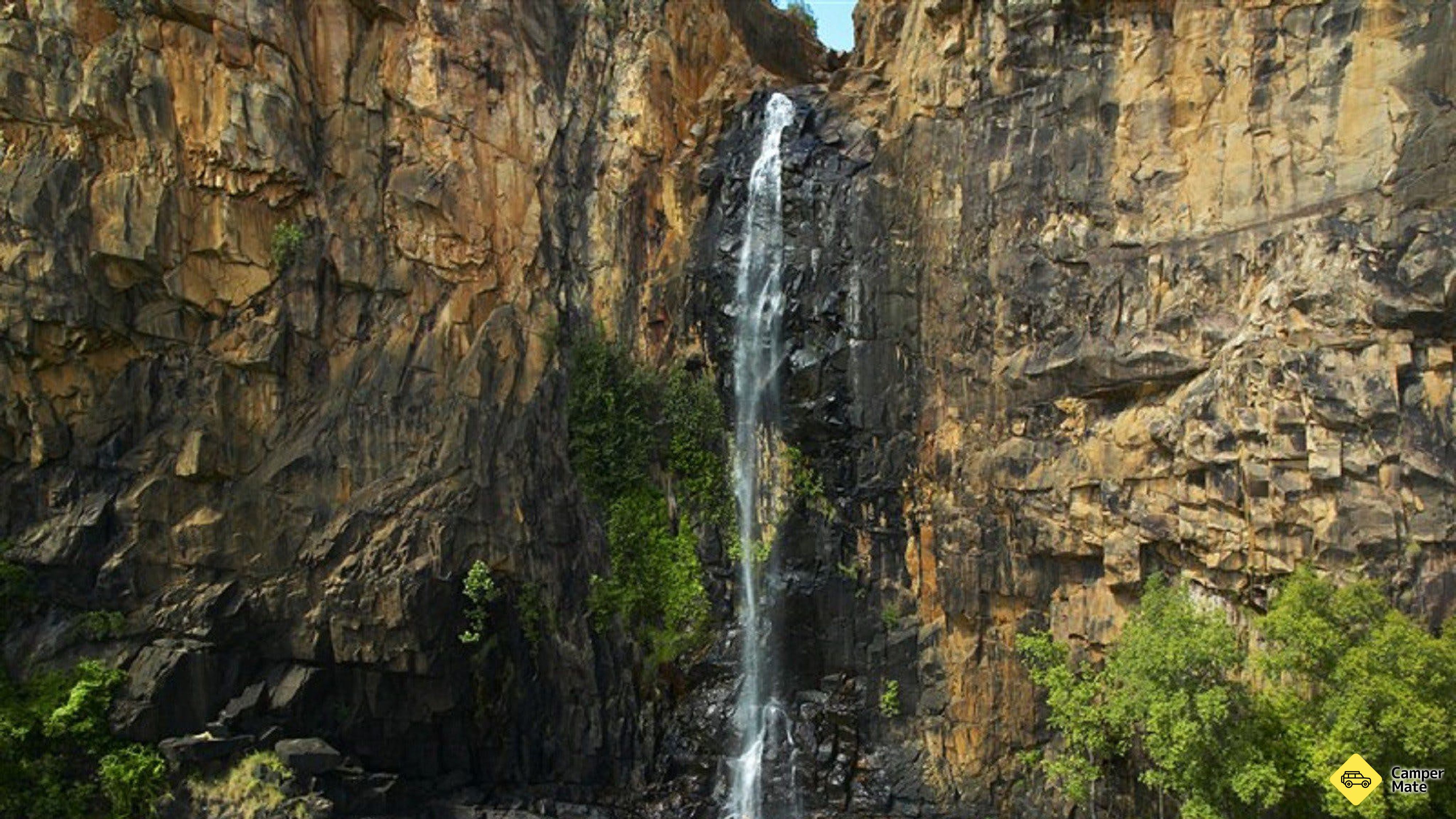 Northern Rockhole Waterfall Hike