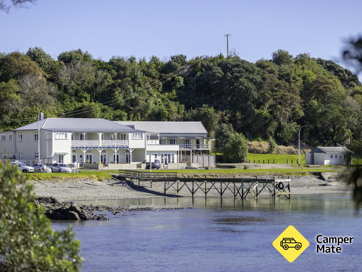 Restauranter i nærheten av Waihau Bay Lodge