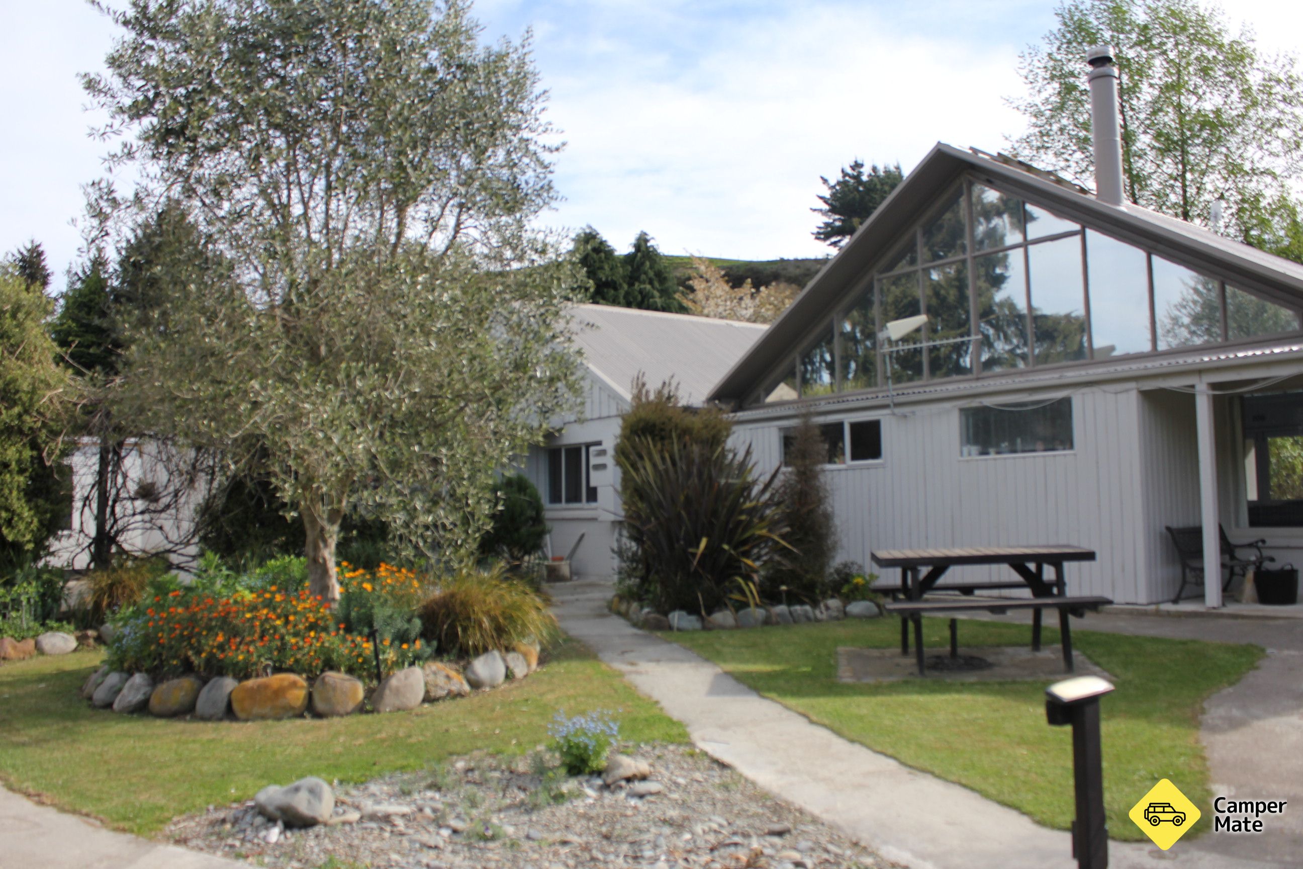 Riverside Haven Lodge and Holiday Park - Image 2