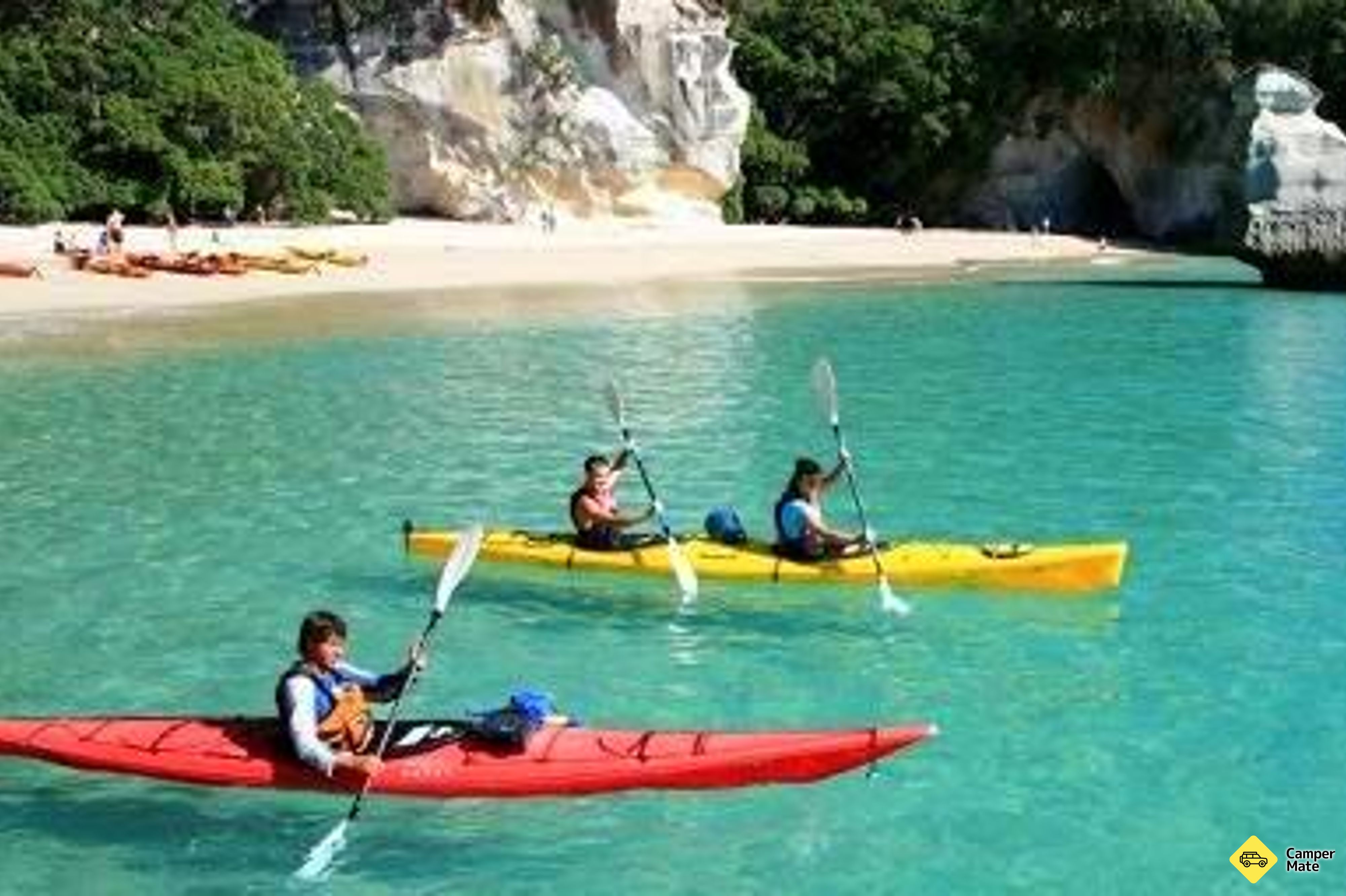 Cathedral Cove Kayaking Tour - Image 3